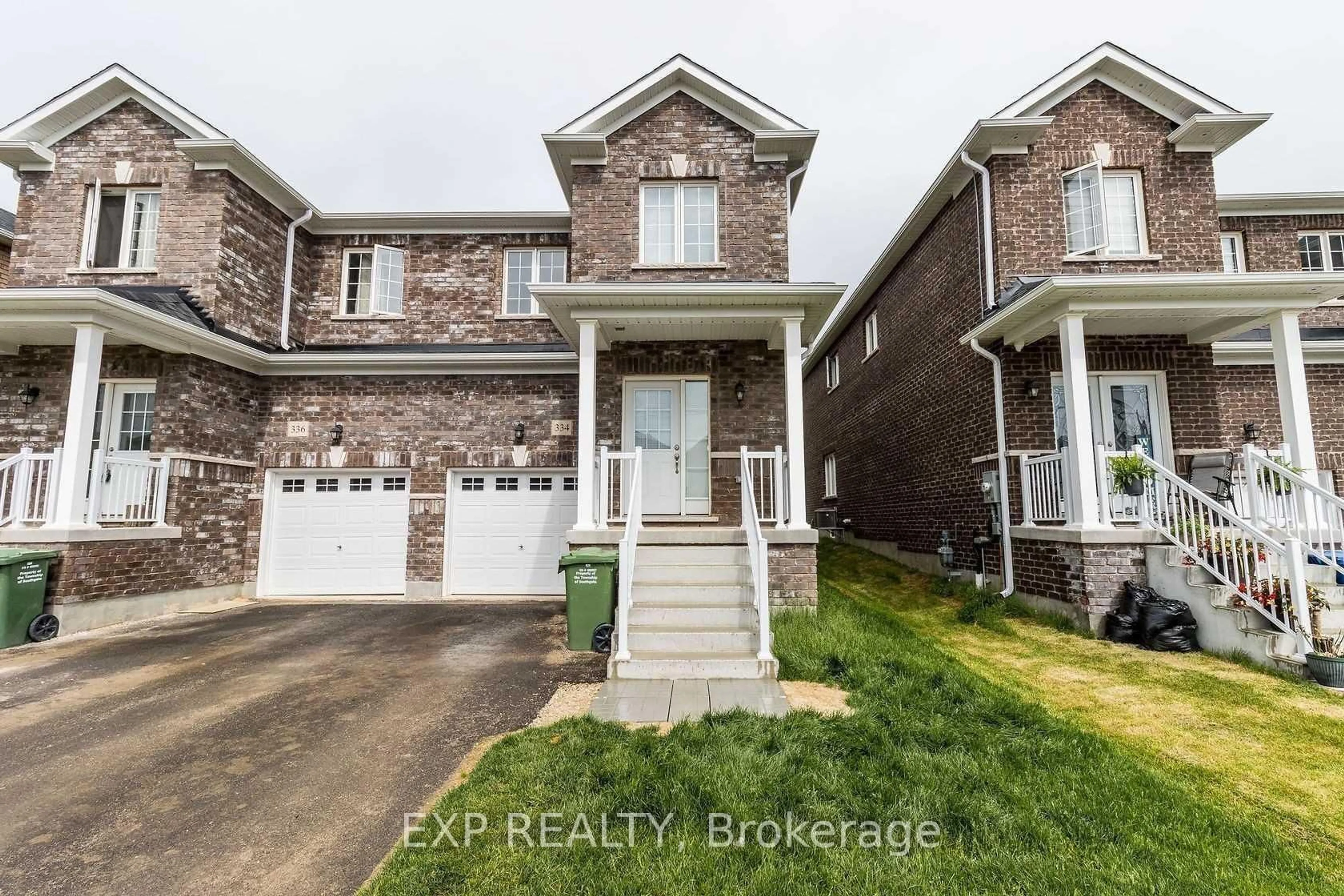 A pic from outside/outdoor area/front of a property/back of a property/a pic from drone, street for 334 Ridley Cres, Southgate Ontario N0C 1B0