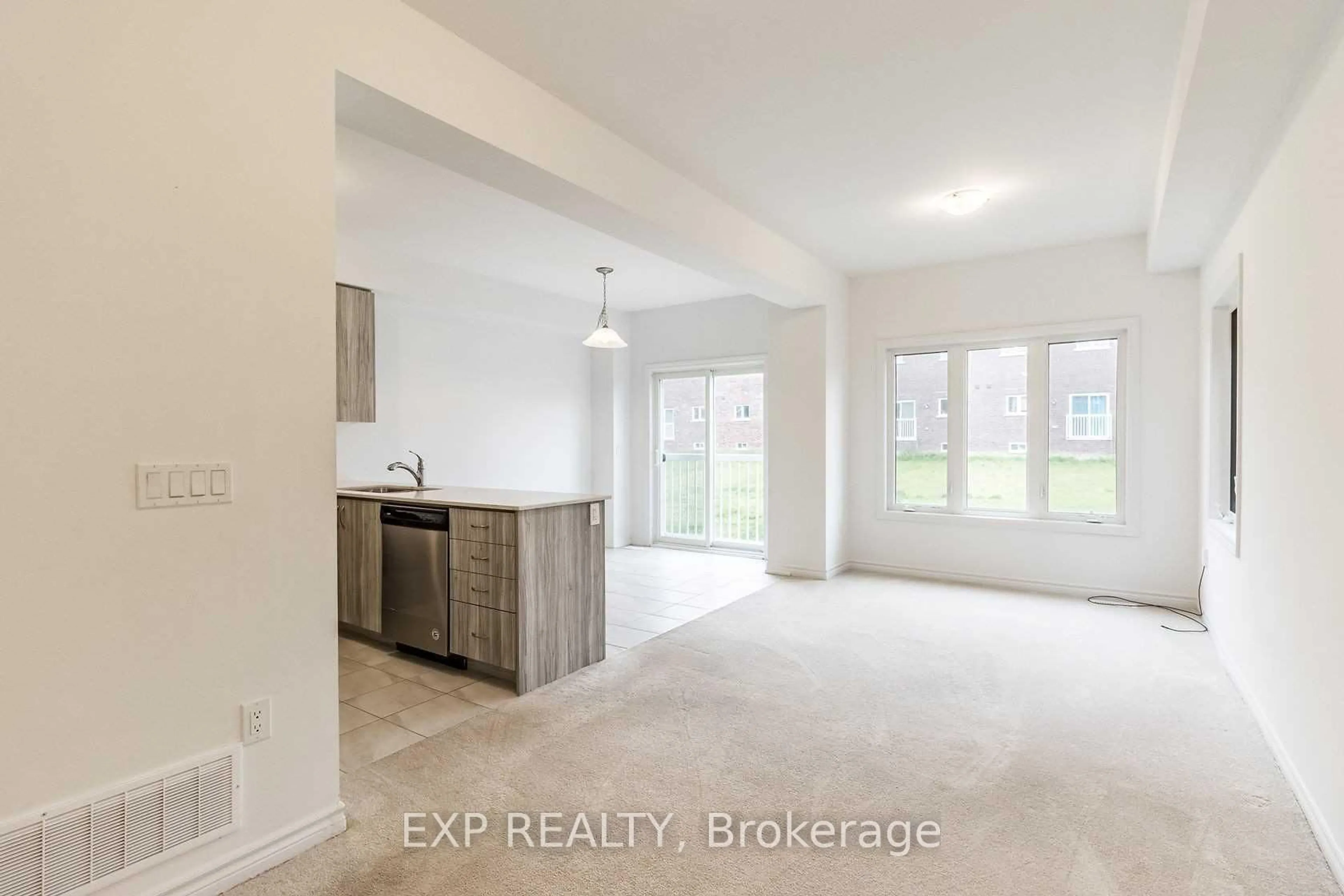 Open concept kitchen, unknown for 334 Ridley Cres, Southgate Ontario N0C 1B0
