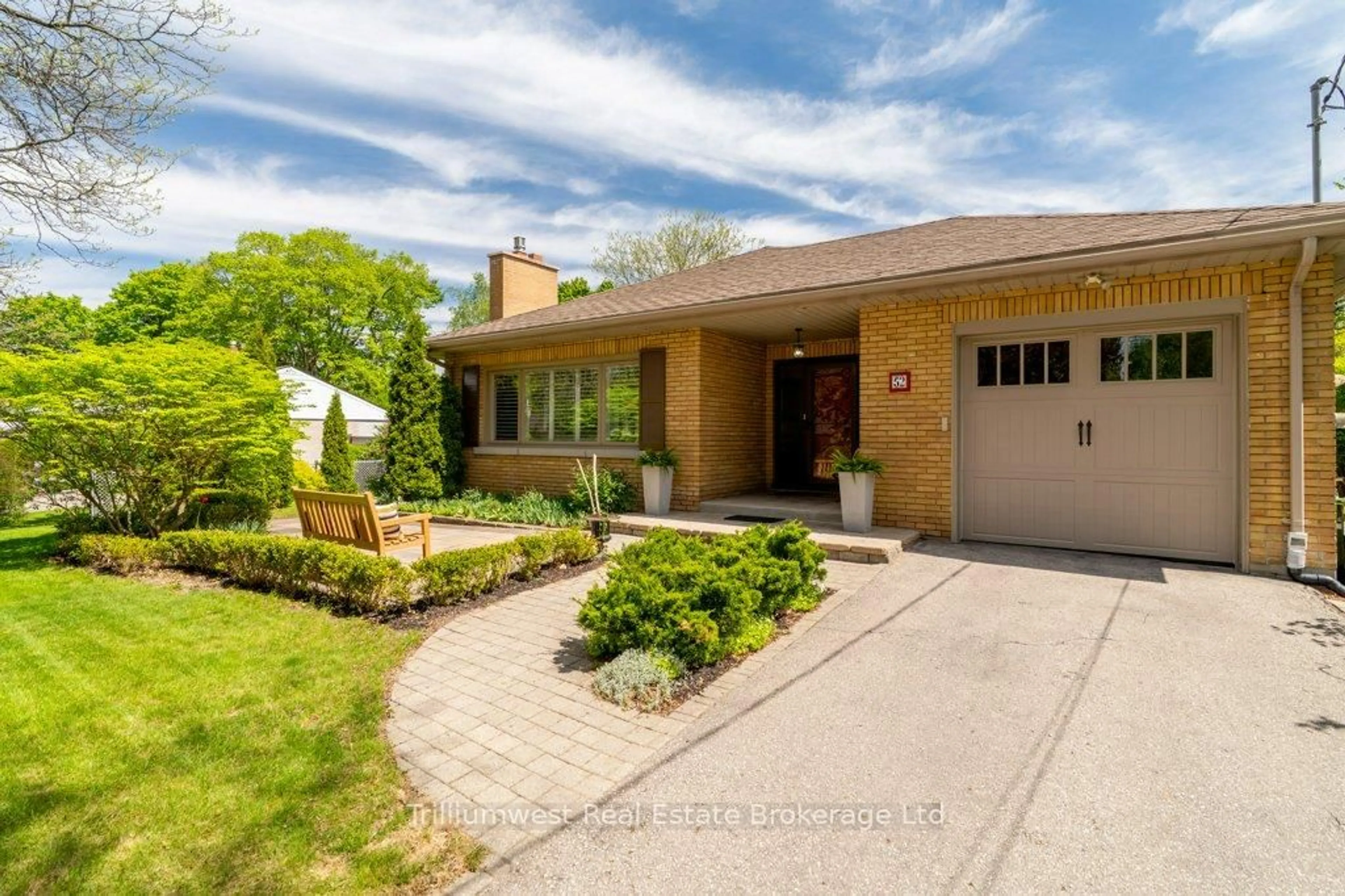 Home with brick exterior material, street for 52 Forest Hill Dr, Guelph Ontario N1G 2E6