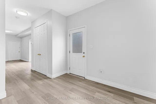 Additional property image - 120 Jansen Ave