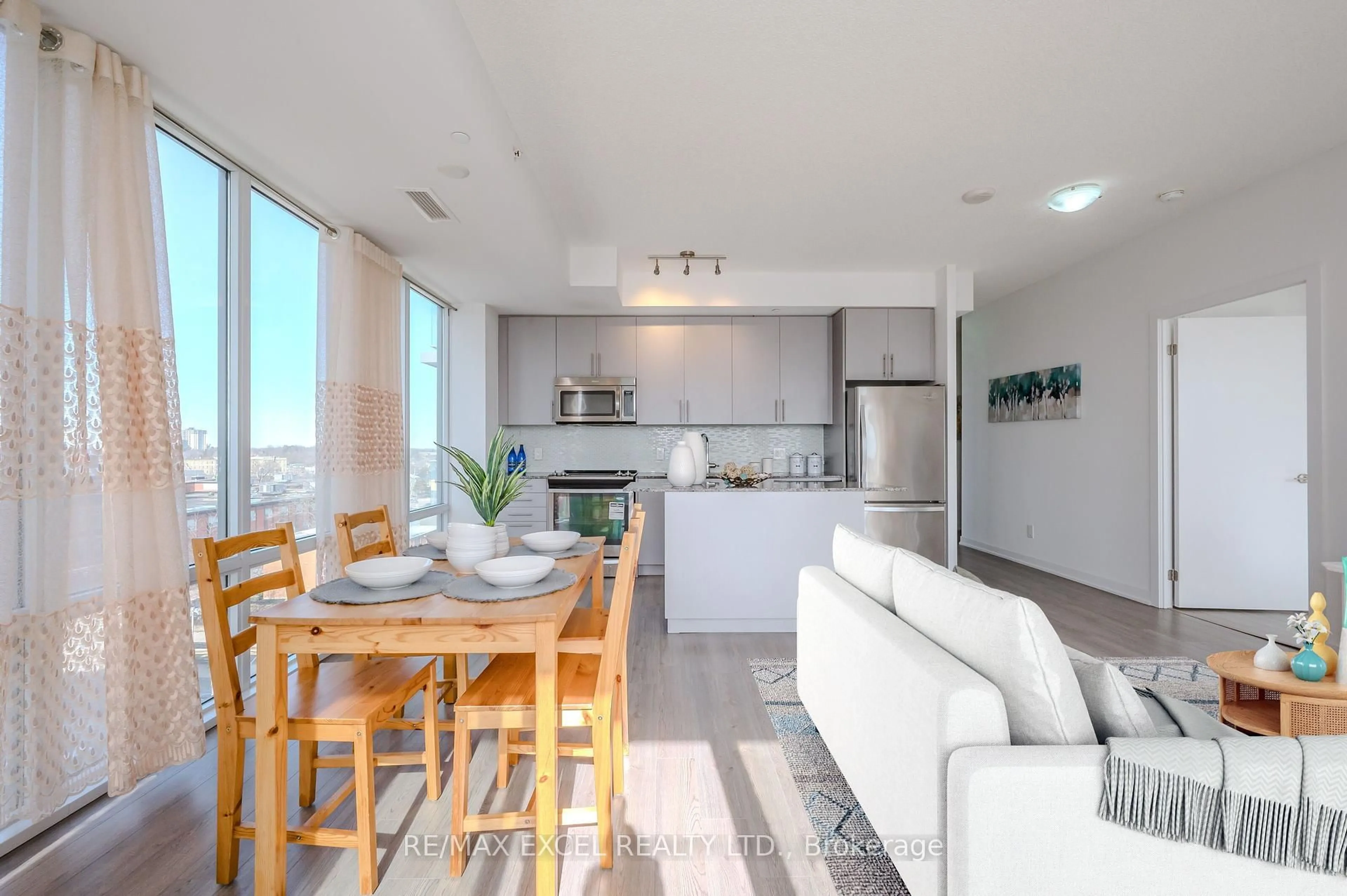 Open concept kitchen, unknown for 85 Duke St #710, Kitchener Ontario N2H 0B7