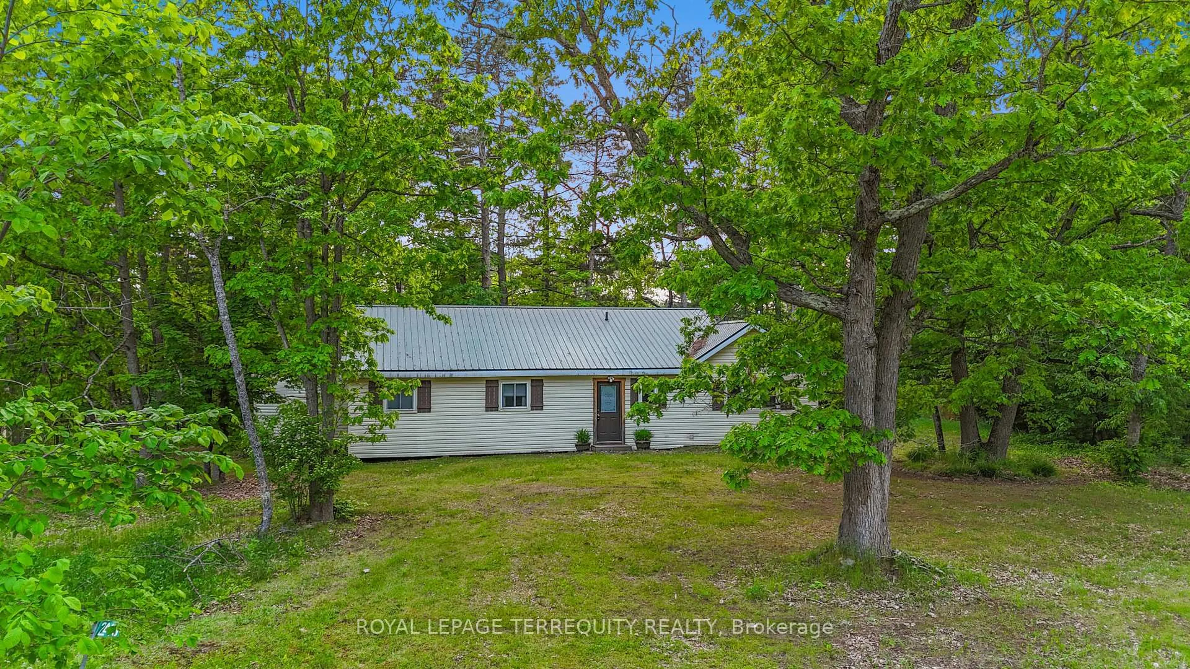 A pic from outside/outdoor area/front of a property/back of a property/a pic from drone, unknown for 240 Burnt Dam Rd, Havelock-Belmont-Methuen Ontario K0L 1Z0