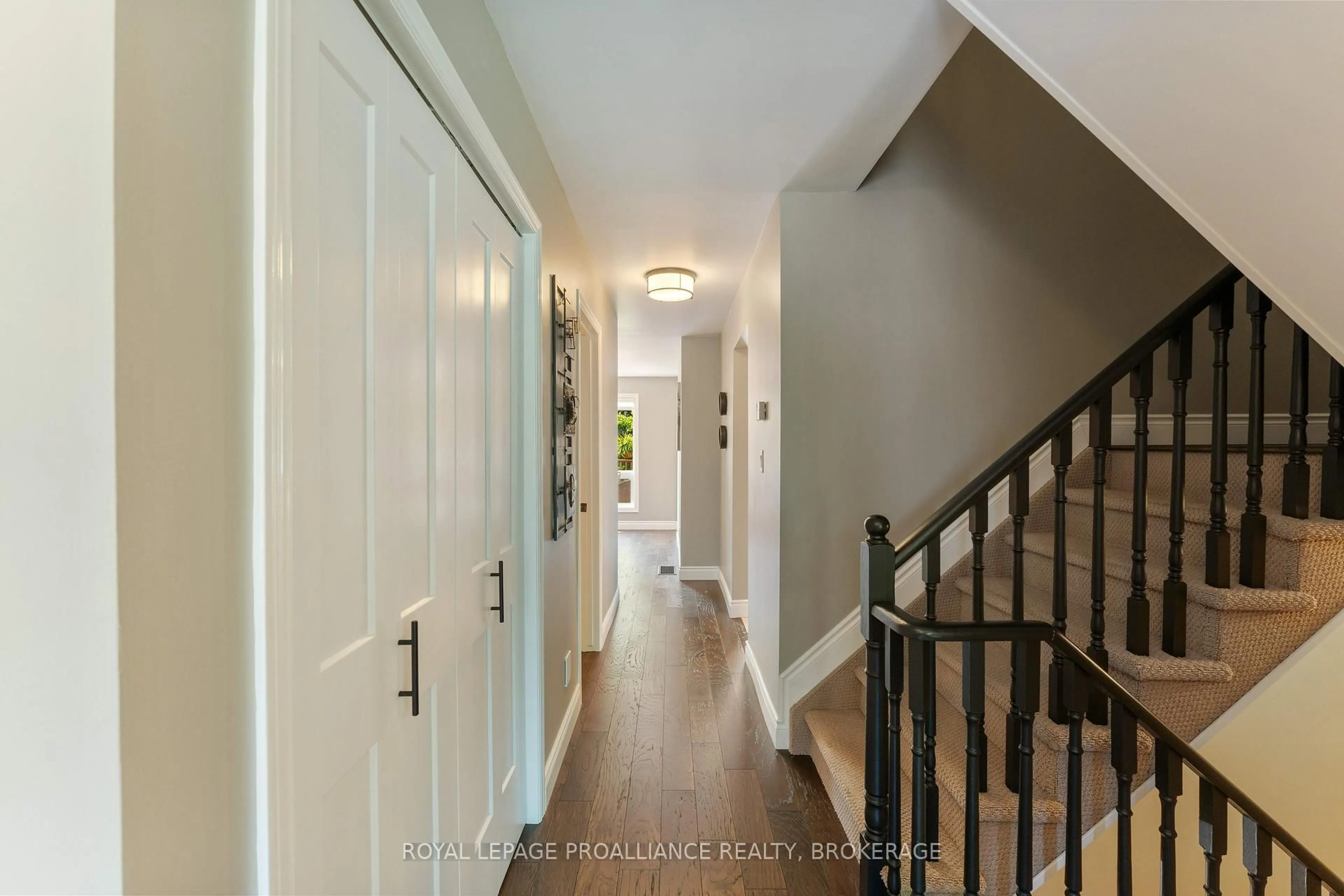 Indoor entryway for 701 Davis Dr #8, Kingston Ontario K7M 7X5