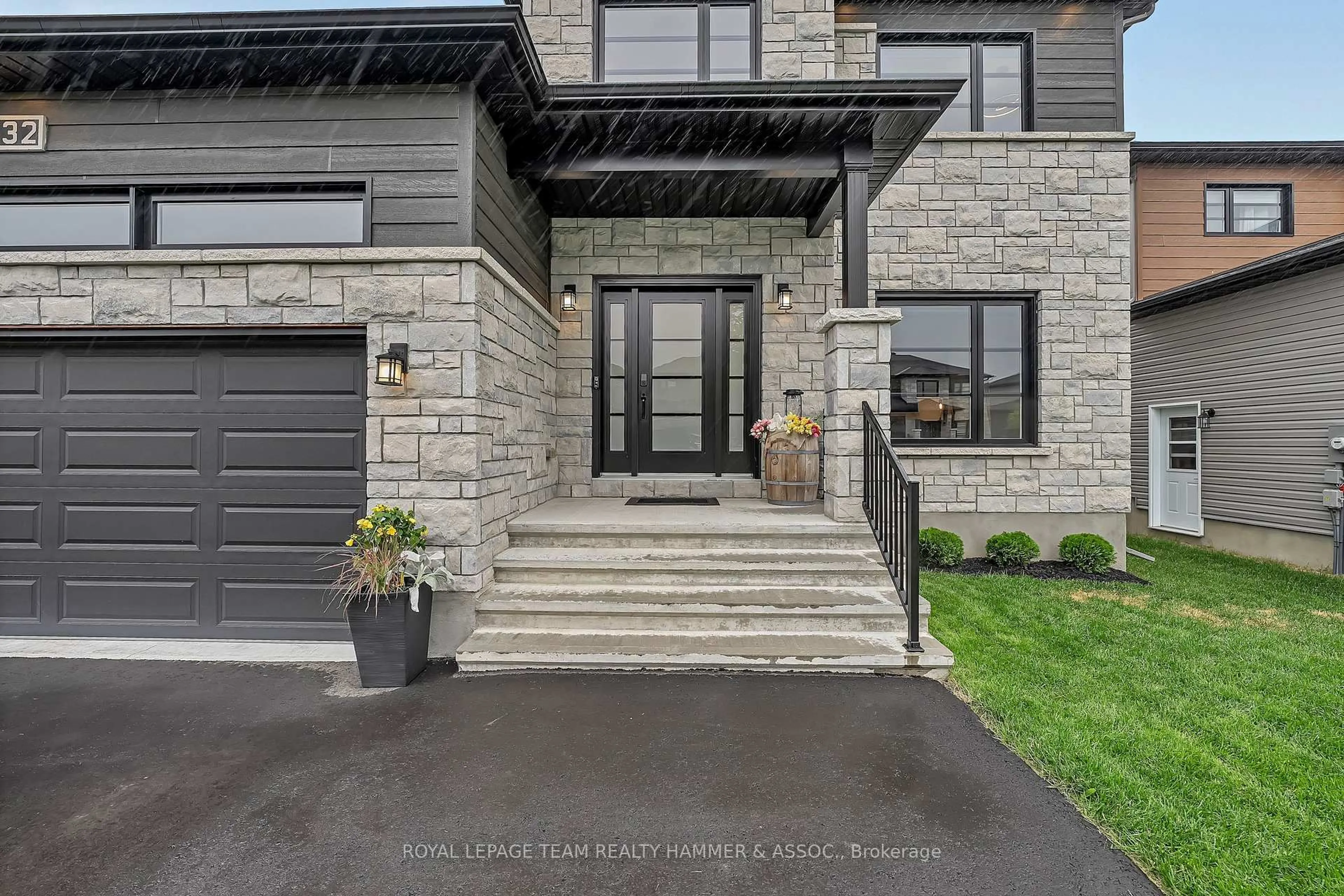 Home with brick exterior material, street for 332 Moonlight Dr, Russell Ontario K4R 0L1