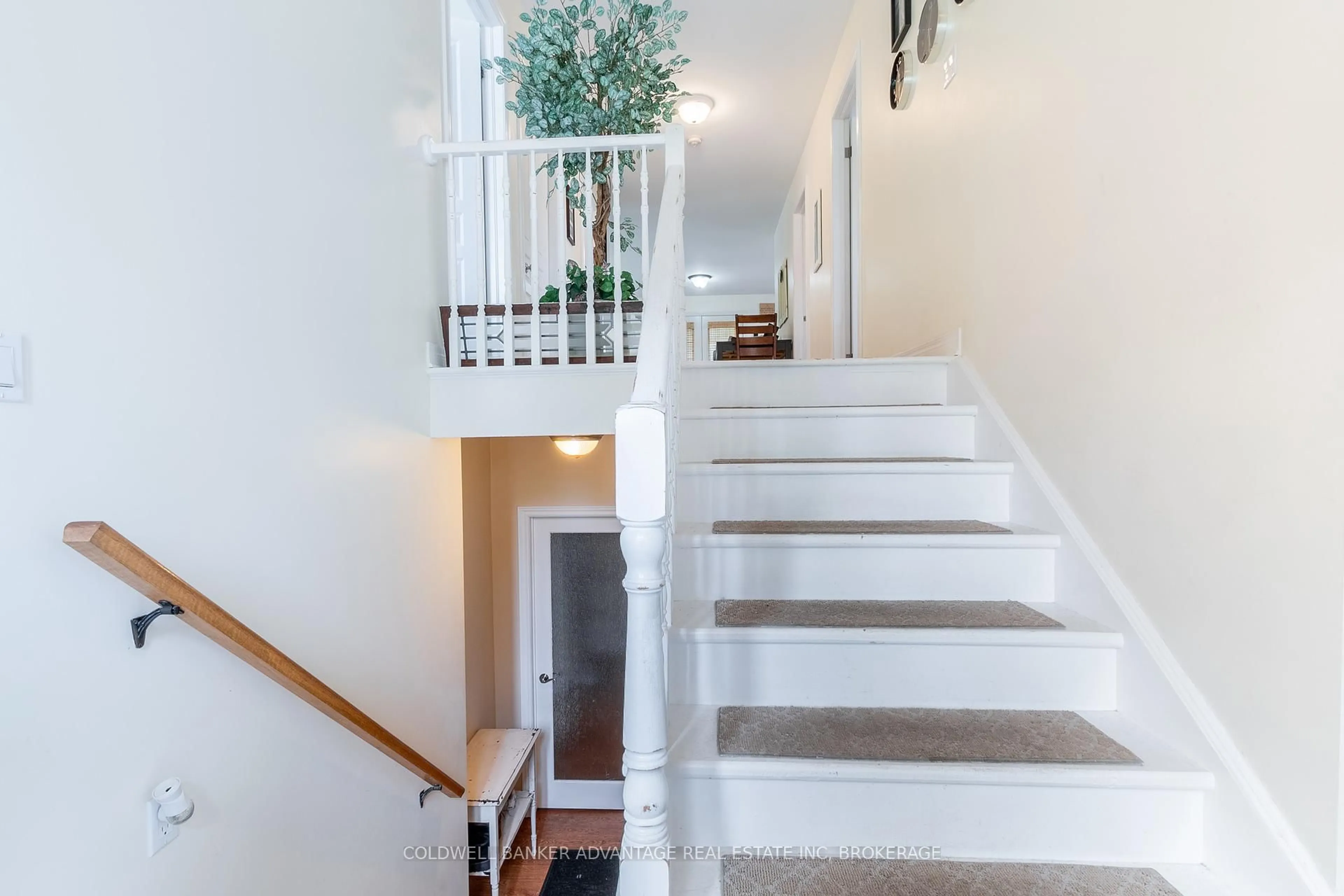 Unknown for 16 WELLANDVALE Dr, Welland Ontario L3C 7C4