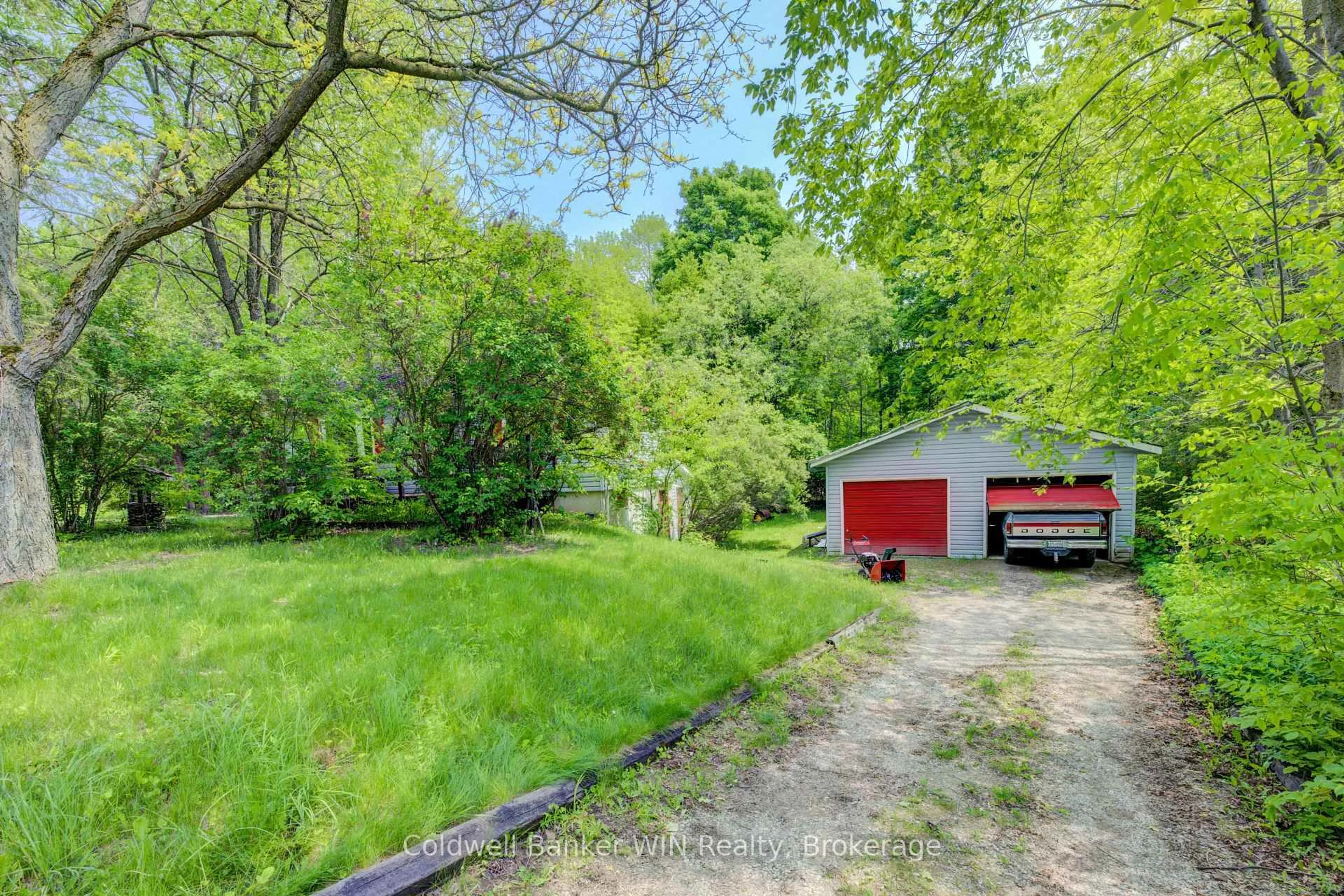 Shed for 9609 O'dwyers Rd, Minto Ontario N0G 1Z0
