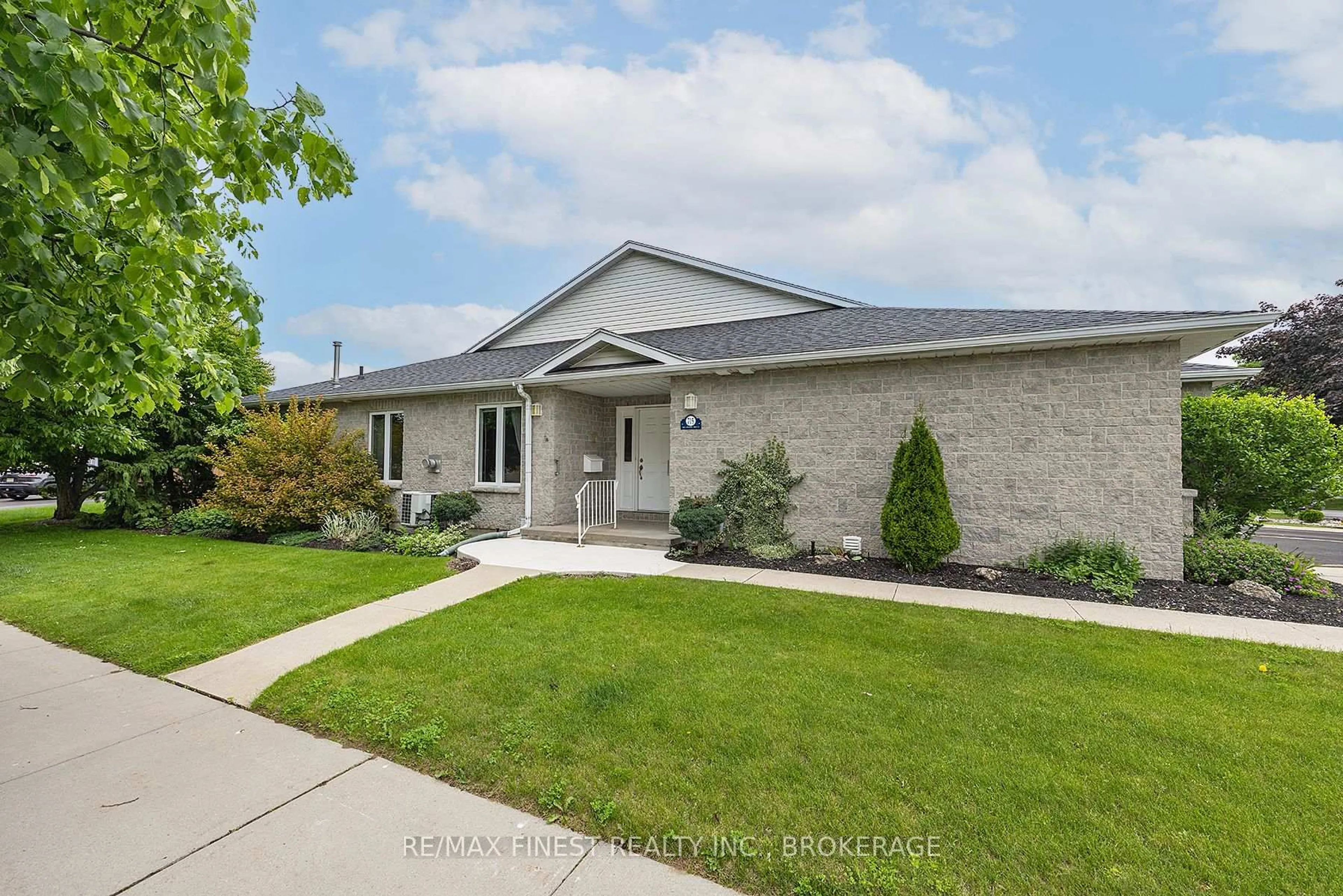 Unknown for 715 Millwood Dr, Kingston Ontario K7M 8Z2