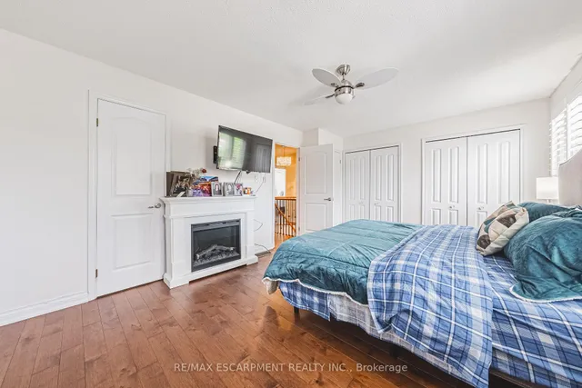 Additional property image - 2 Antoinette Crt