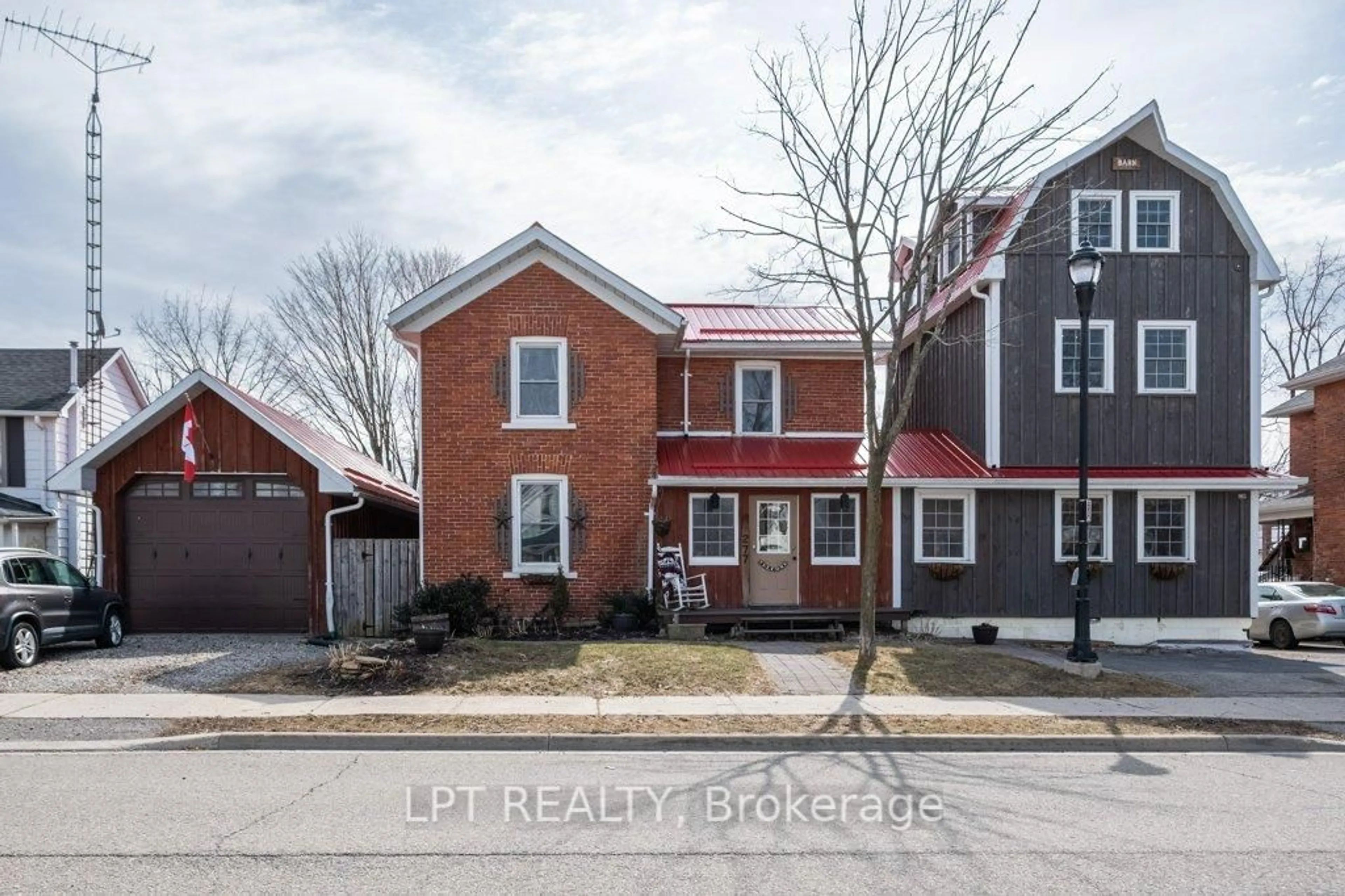 Home with brick exterior material, street for 277 Brock St, Gananoque Ontario K7G 1K5