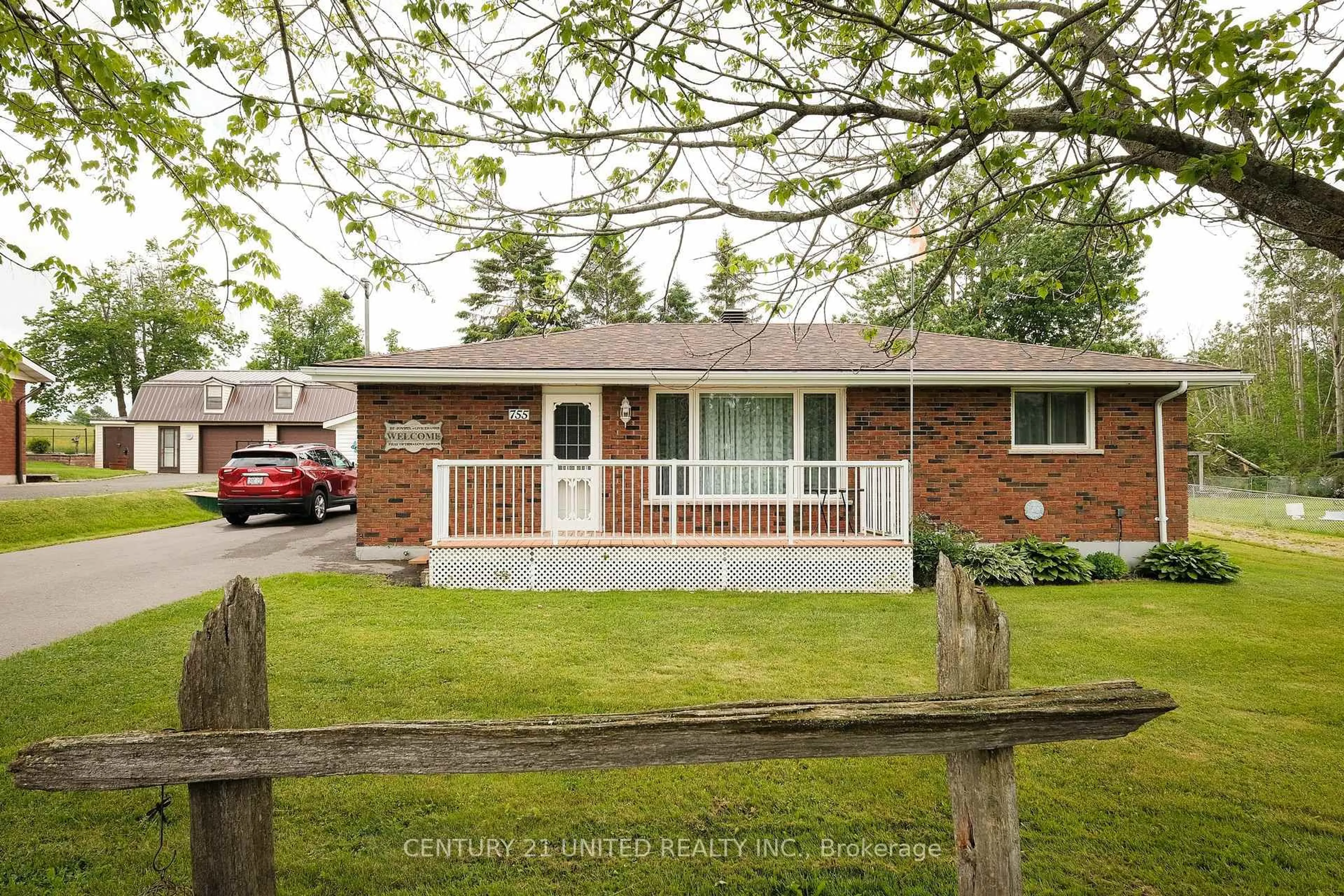 Home with brick exterior material, street for 755 Skyline Rd, Selwyn Ontario K0L 1T0