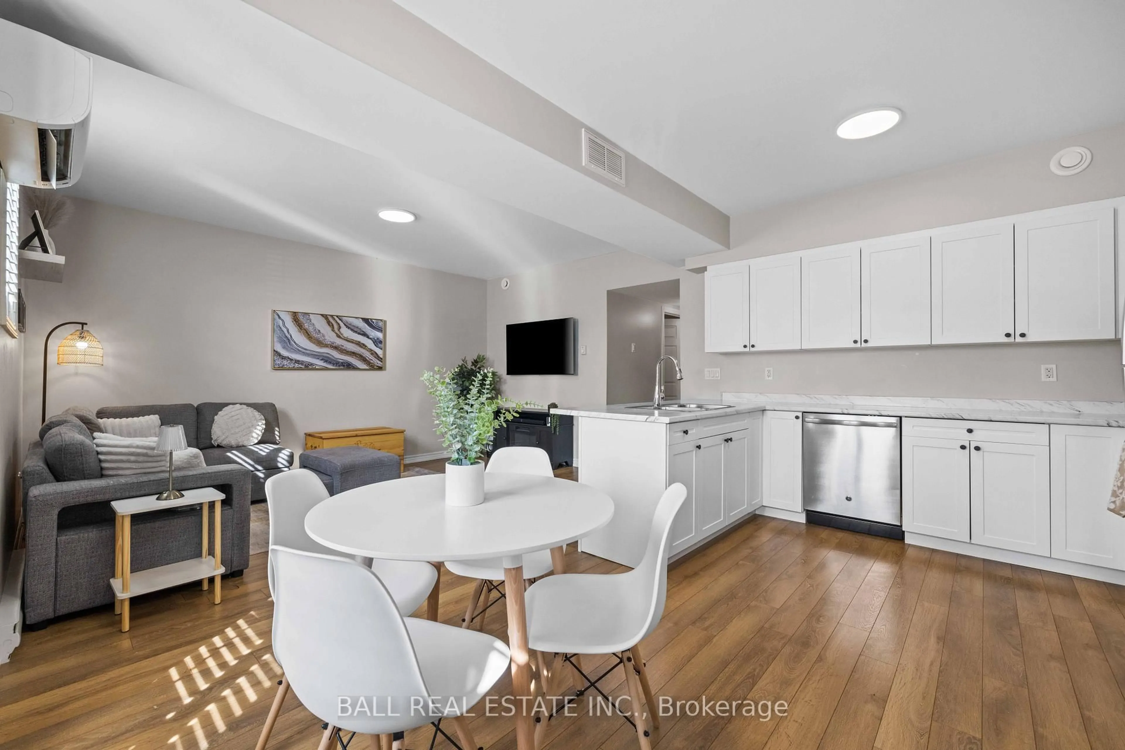 Open concept kitchen, unknown for 430 Lonsberry Dr ##103, Cobourg Ontario K9A 0K4
