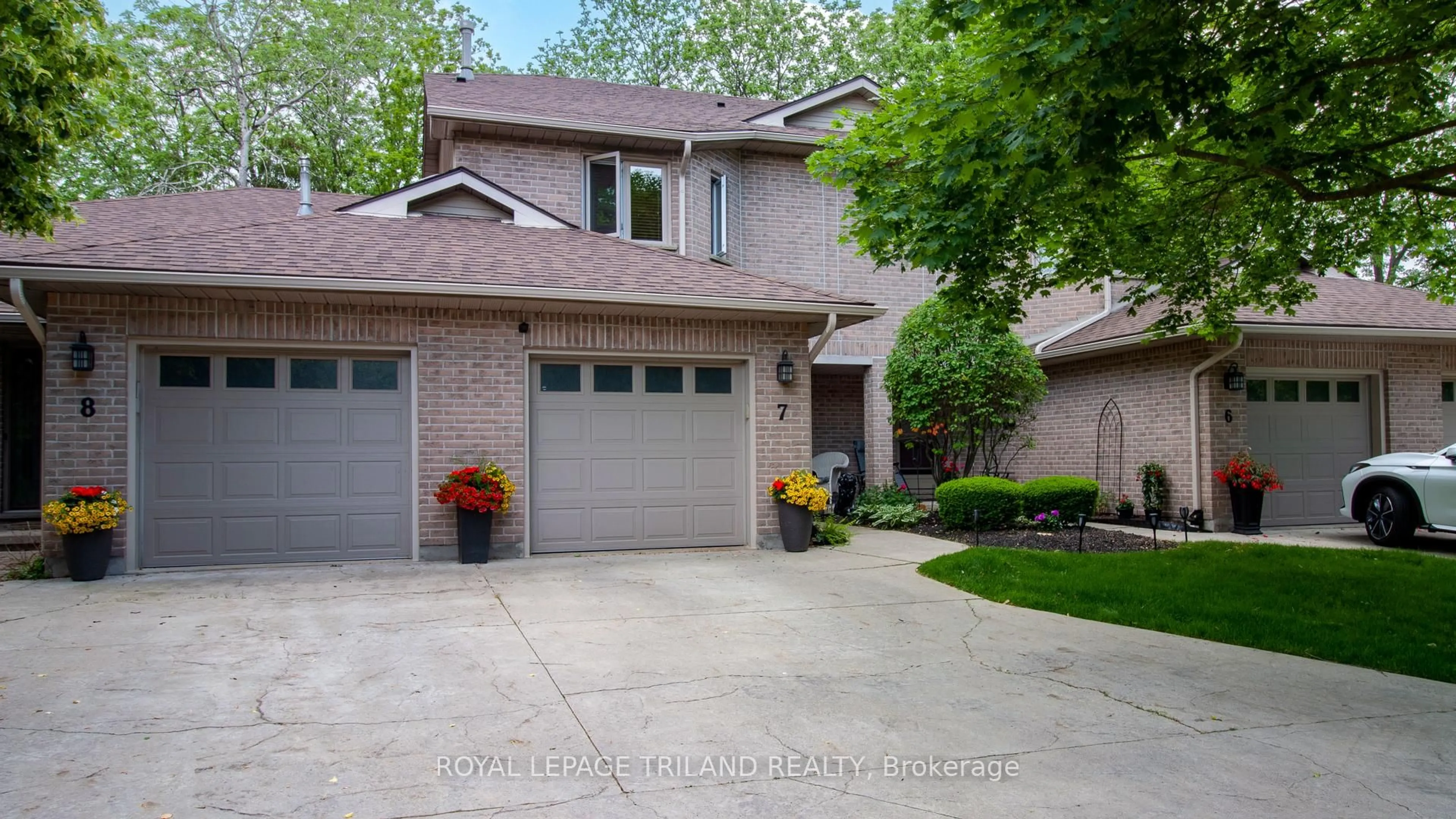 Unknown for 70 Glenroy Rd #7, London South Ontario N5Z 4W9