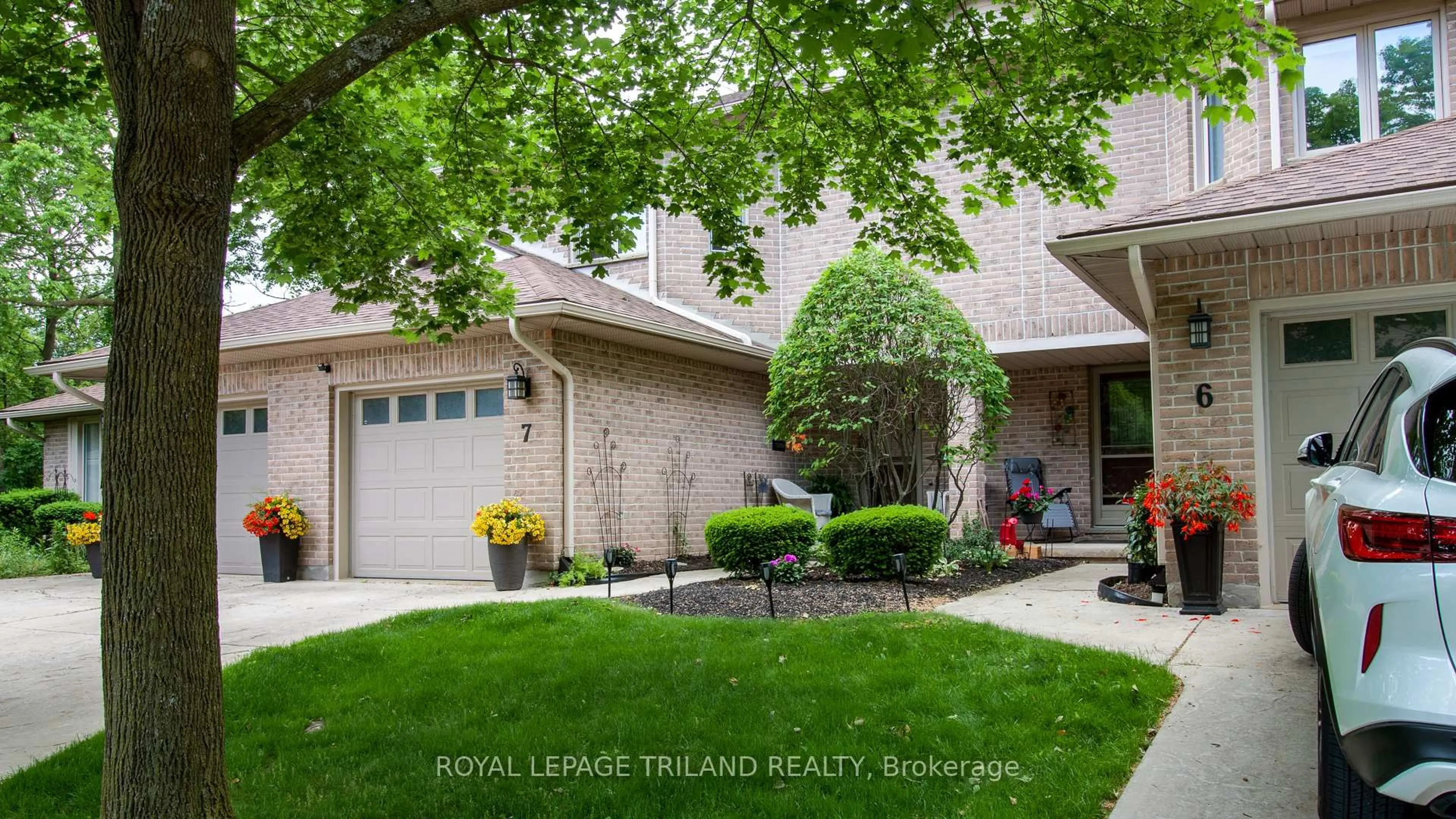 Unknown for 70 Glenroy Rd #7, London South Ontario N5Z 4W9