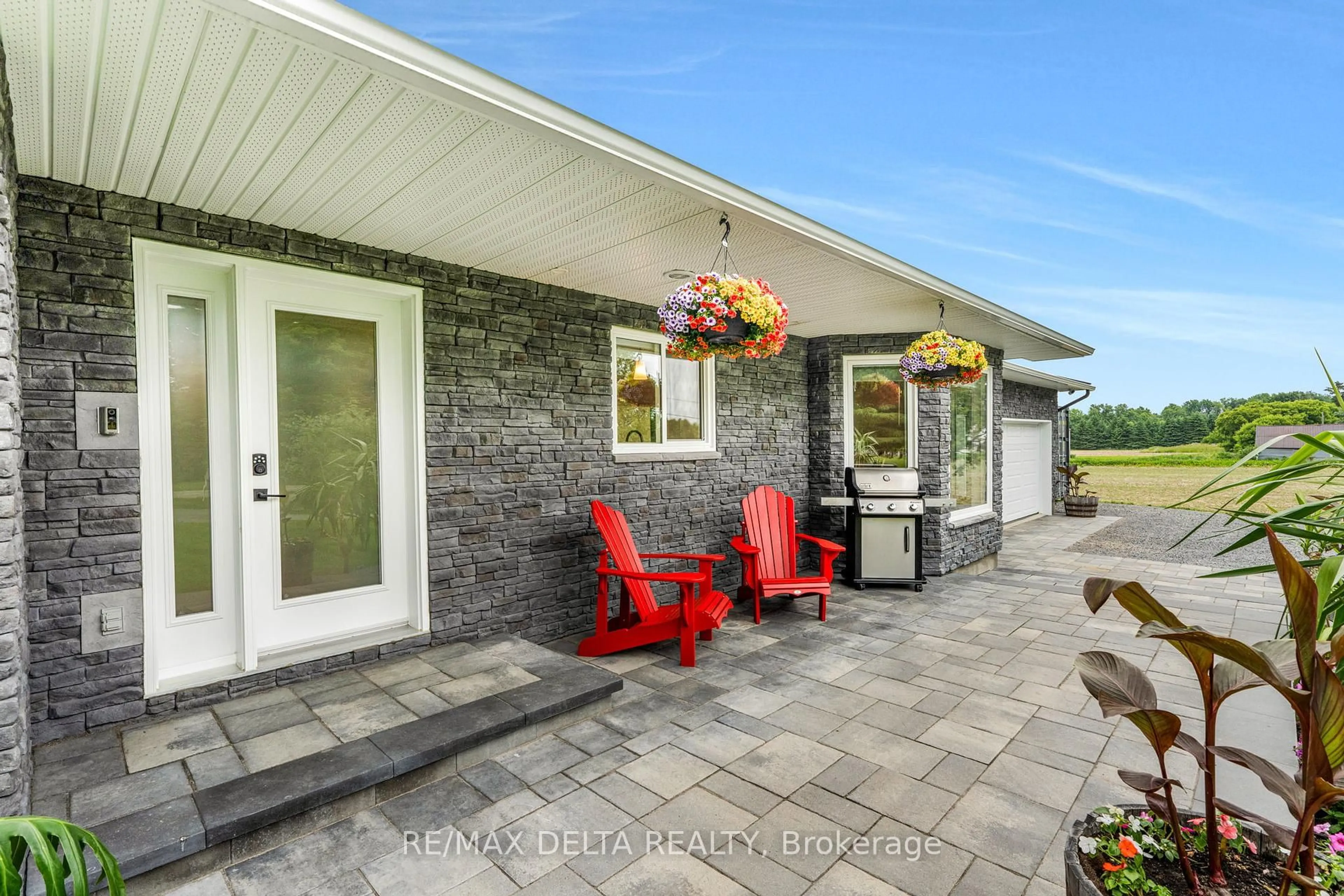 Patio, unknown for 12271 County Rd 5 Rd, North Dundas Ontario K0C 2H0