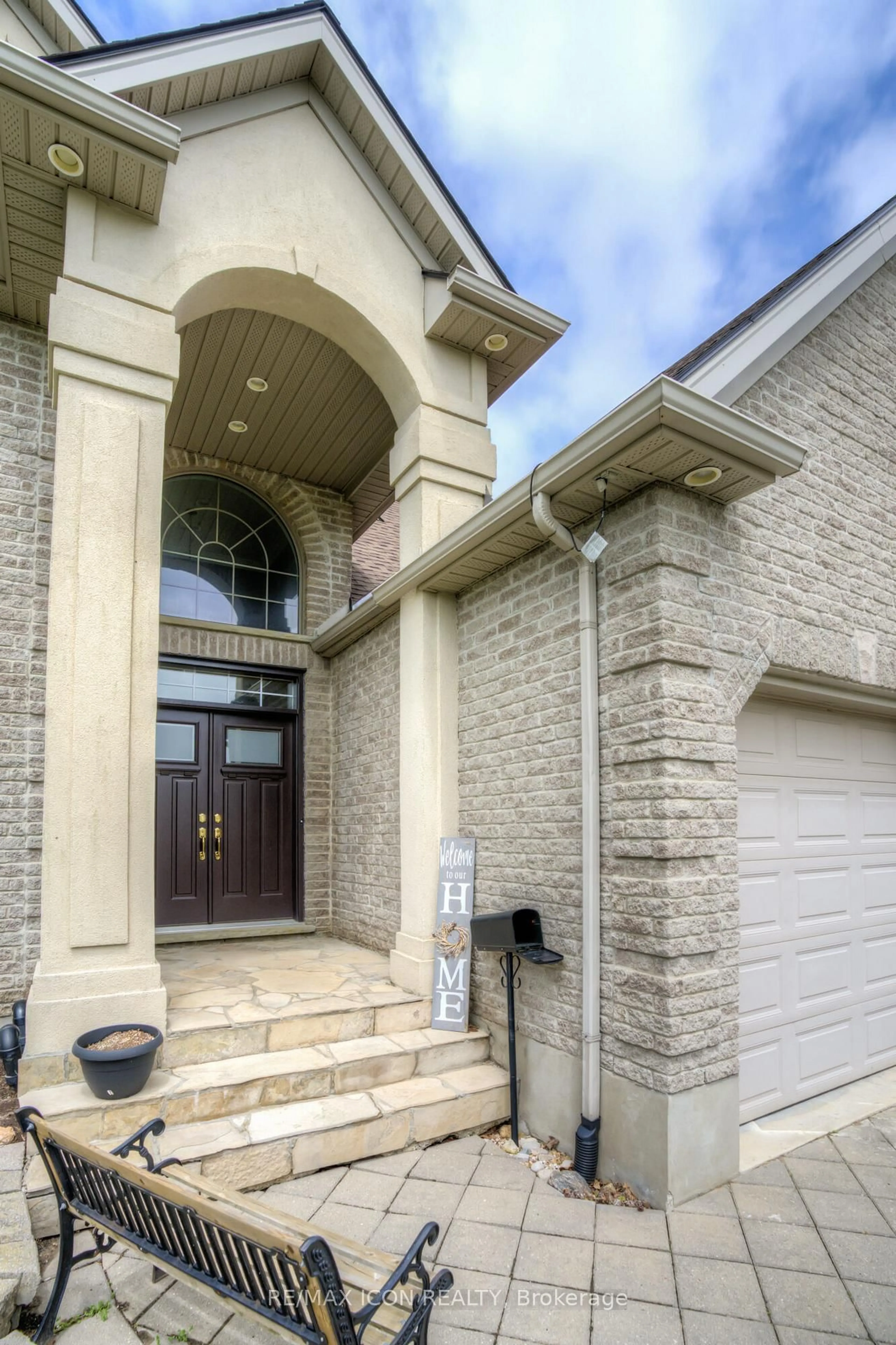 Home with brick exterior material, street for 19 Redtail Crt, St. Thomas Ontario N5R 6L6