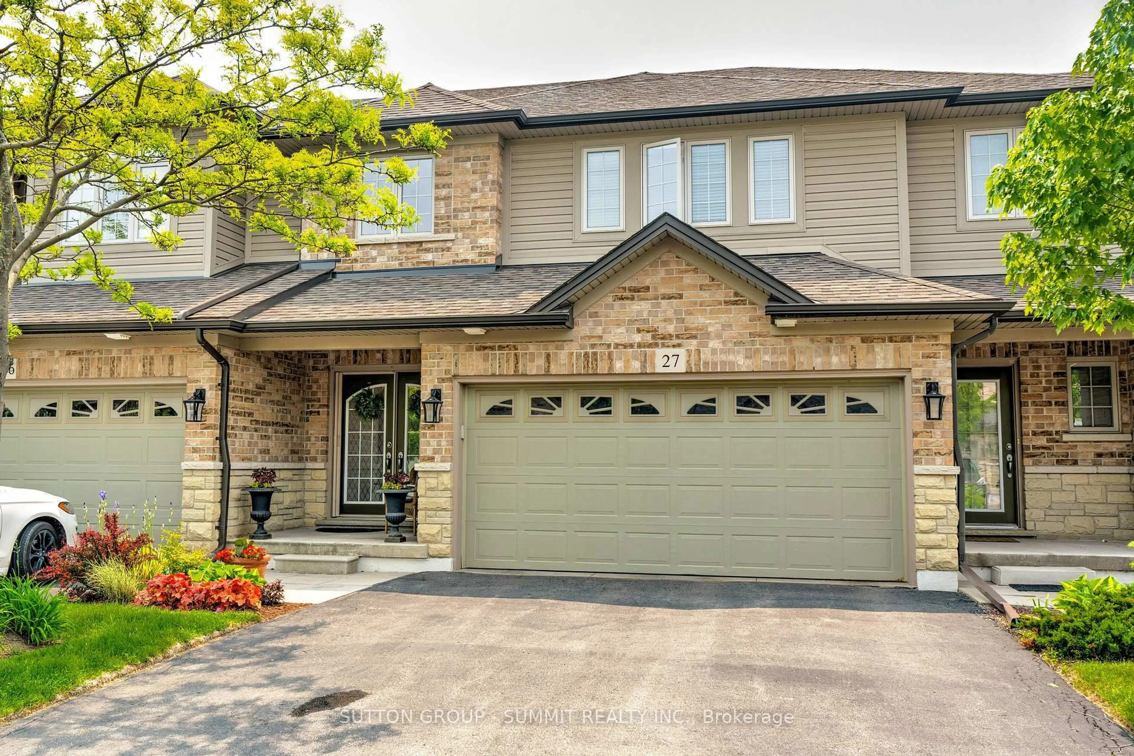 Home with brick exterior material, street for 441 Stonehenge Dr #27, Hamilton Ontario L9K 0B1