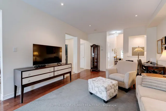Additional property image - 441 Stonehenge Dr Unit 27