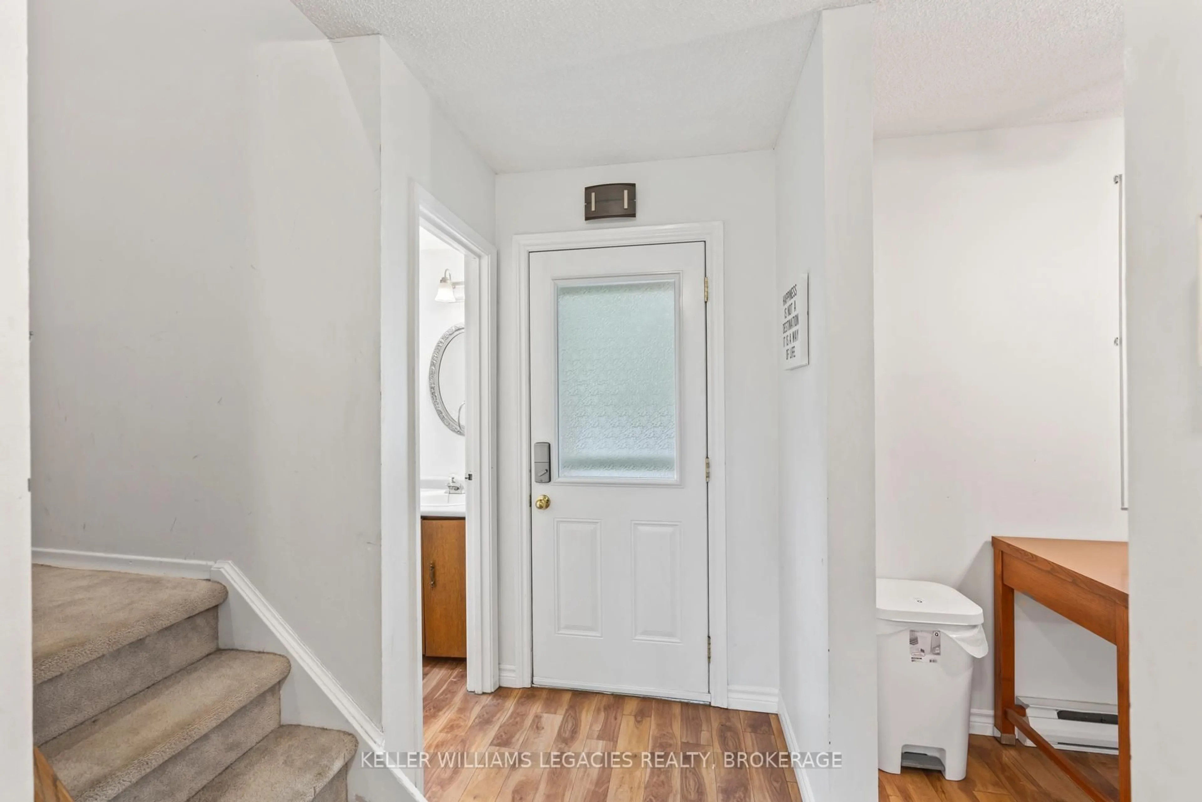 Indoor entryway for 11-19 Macpherson Ave, Kingston Ontario K7M 6W4
