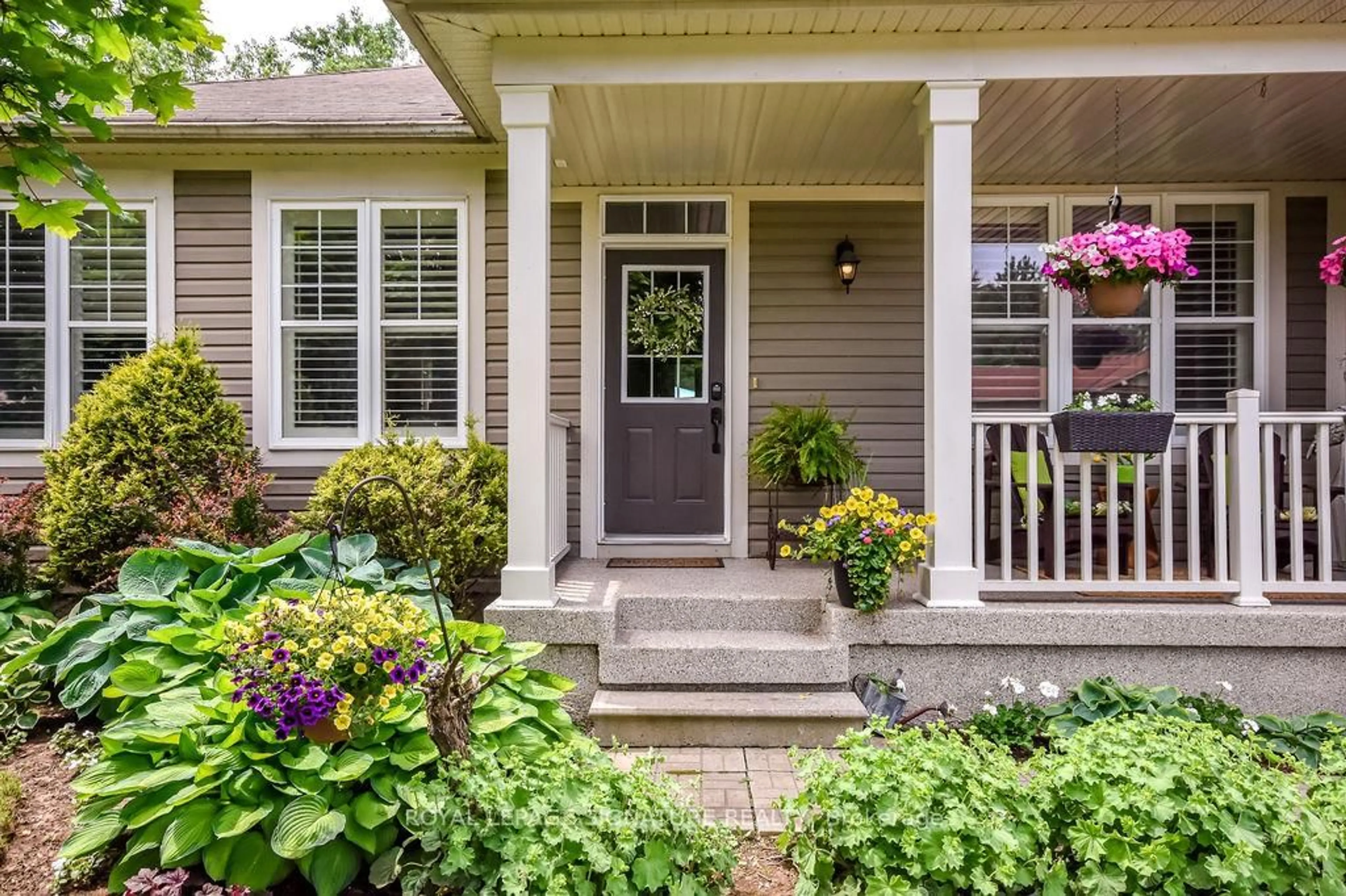 Unknown for 7 Windsong Cres, Bracebridge Ontario P1L 1W9
