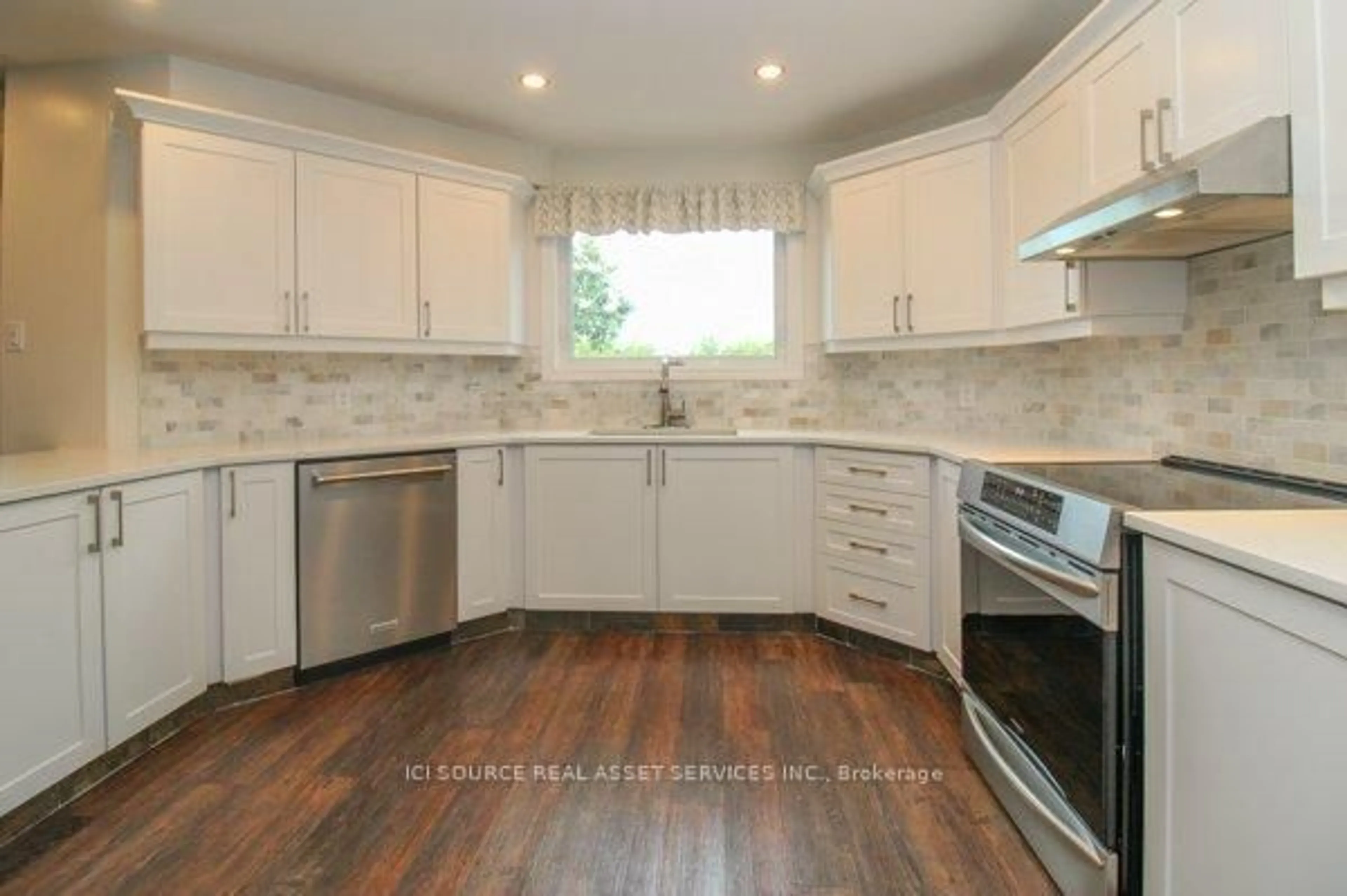 Open concept kitchen, unknown for 260 O'DETTE Rd, Peterborough West Ontario K9K 2N8