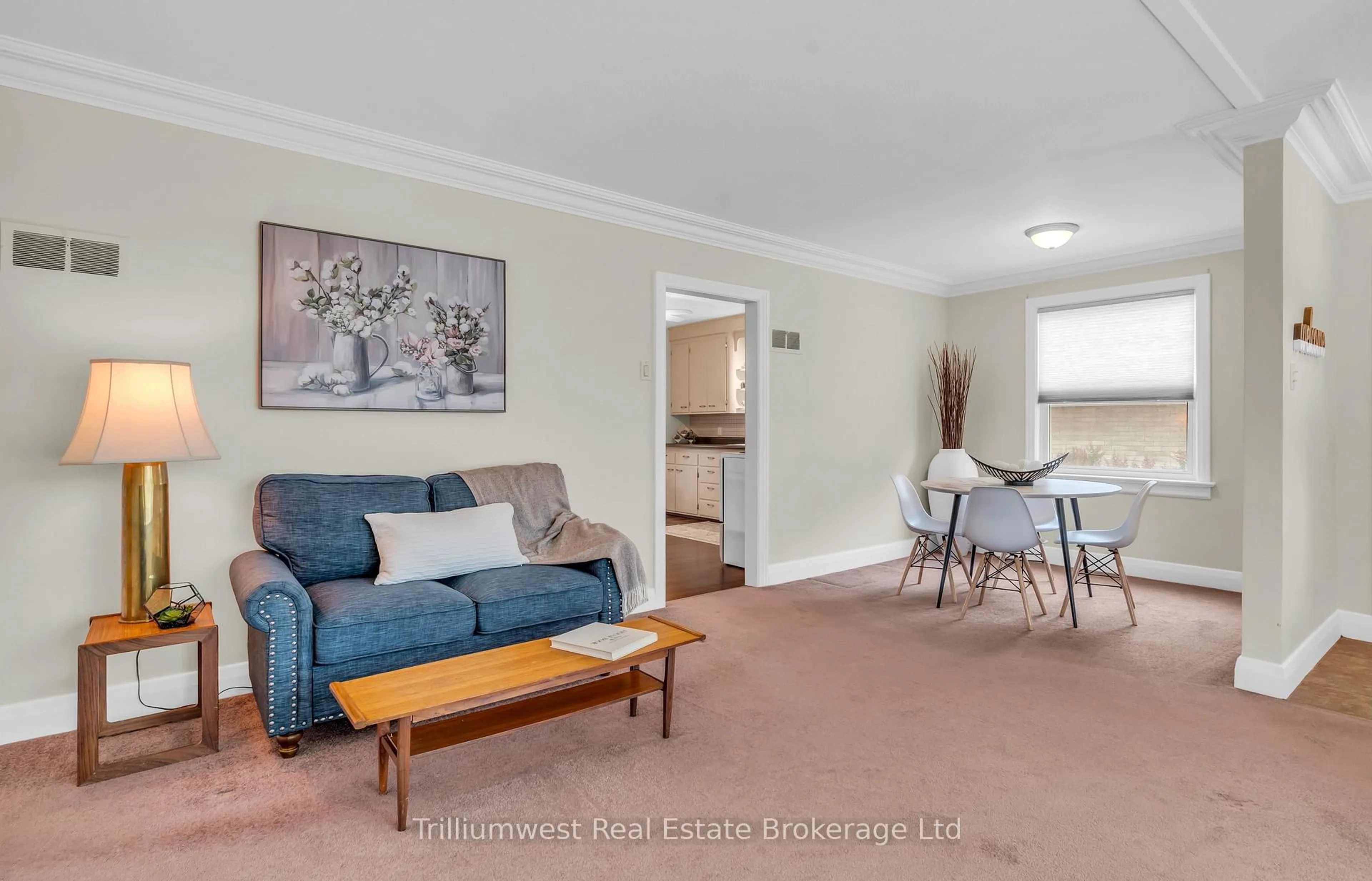 Living room with furniture, unknown for 126 Melrose Ave, Kitchener Ontario N2H 2B7