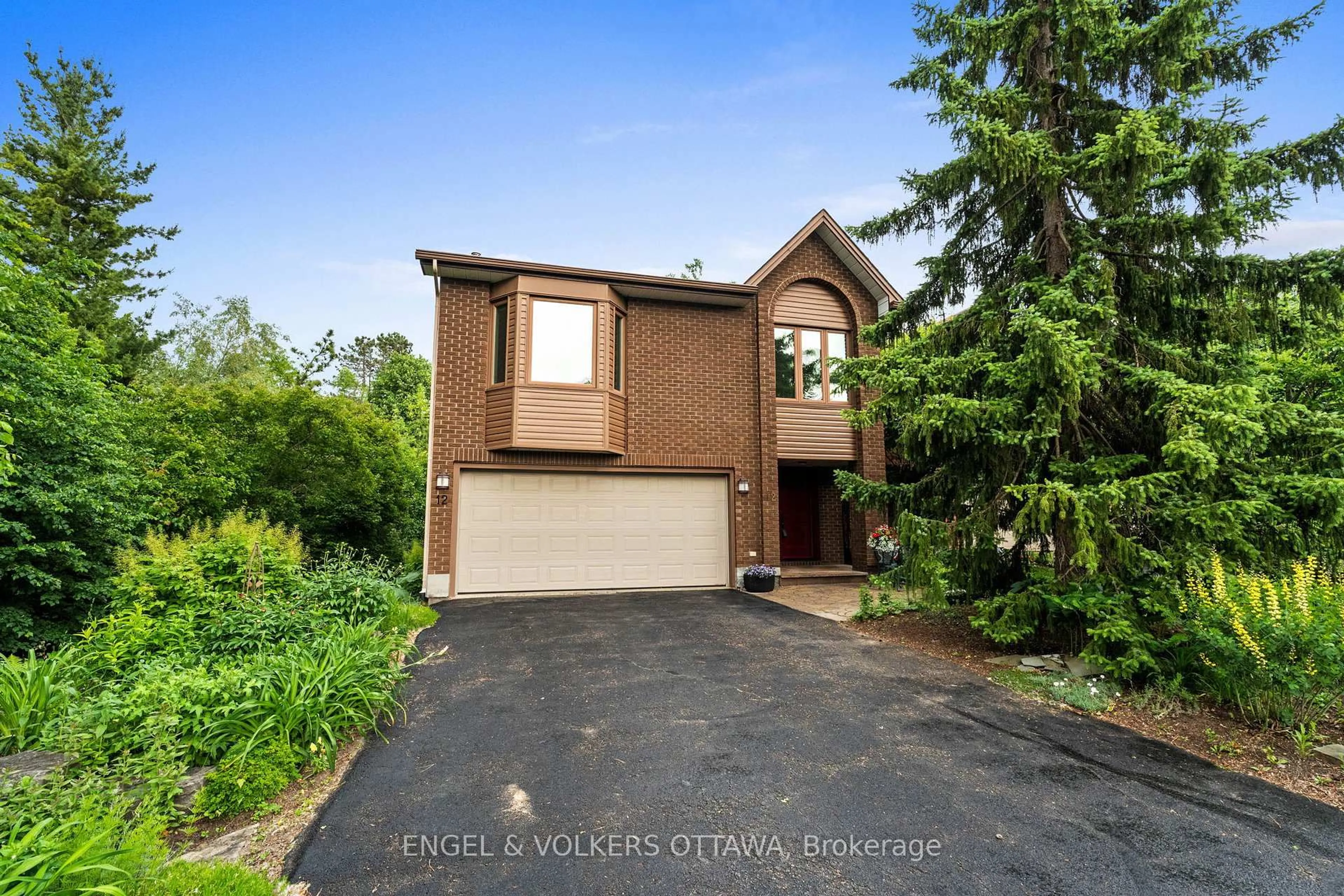 Home with brick exterior material, street for 12 Hackett St, Ottawa Ontario K1V 0P8