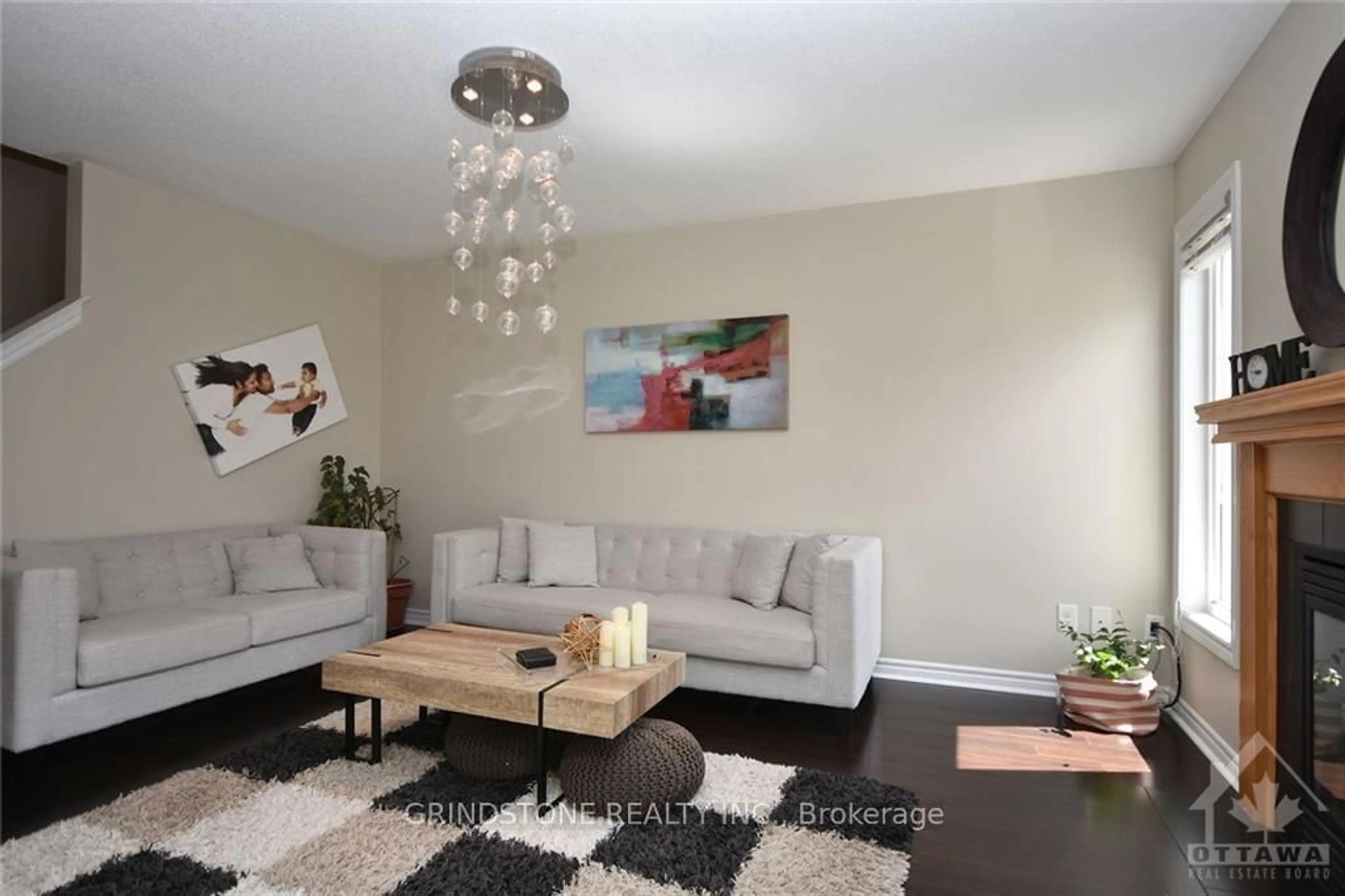 Living room with furniture, unknown for 2414 NUTGROVE Ave, Ottawa Ontario K2J 0W9