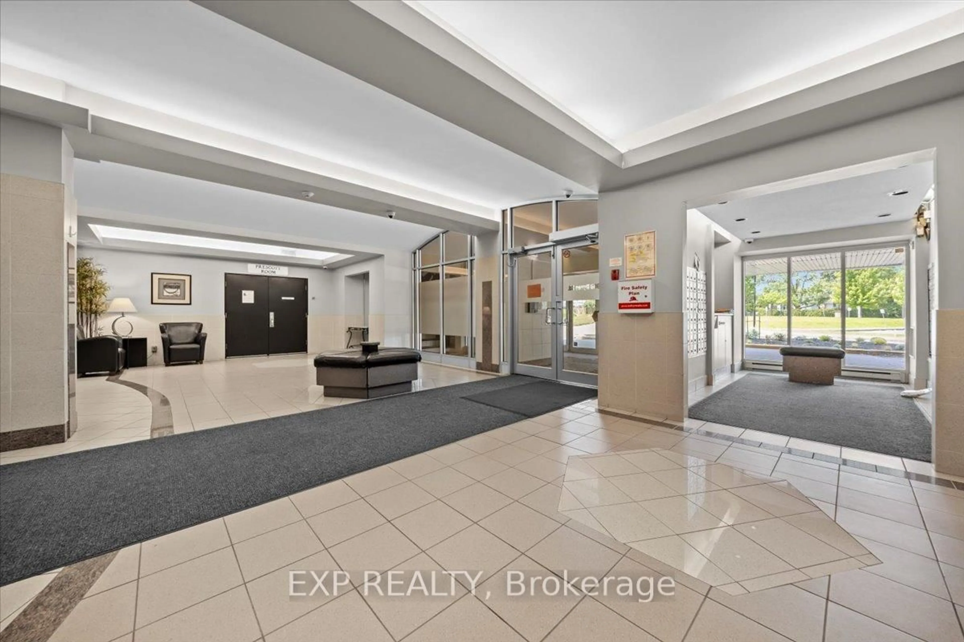 Lobby for 900 Dynes Rd #2509, Ottawa Ontario K2C 3L6
