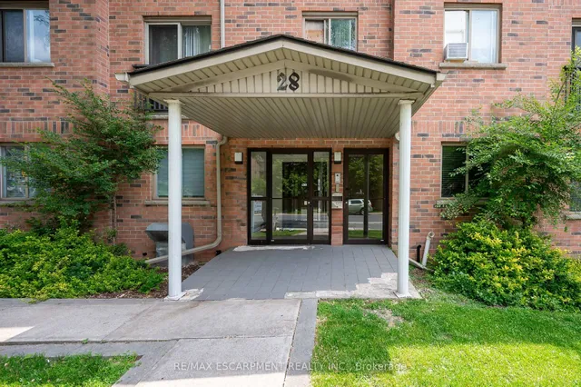Additional property image - 28 Victoria Ave Unit 102