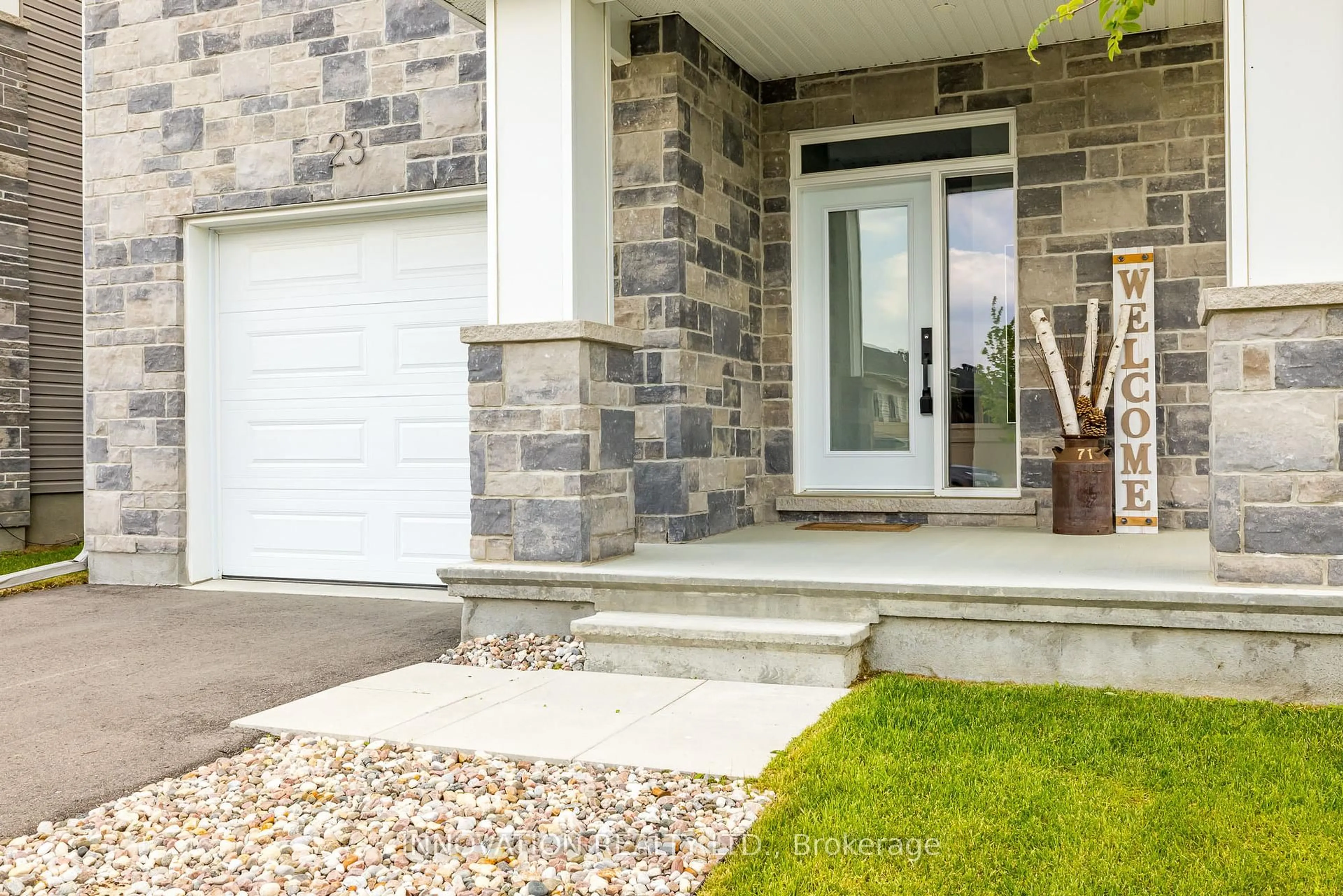 Unknown for 23 Mac Beattie Dr, Arnprior Ontario K7S 0J3