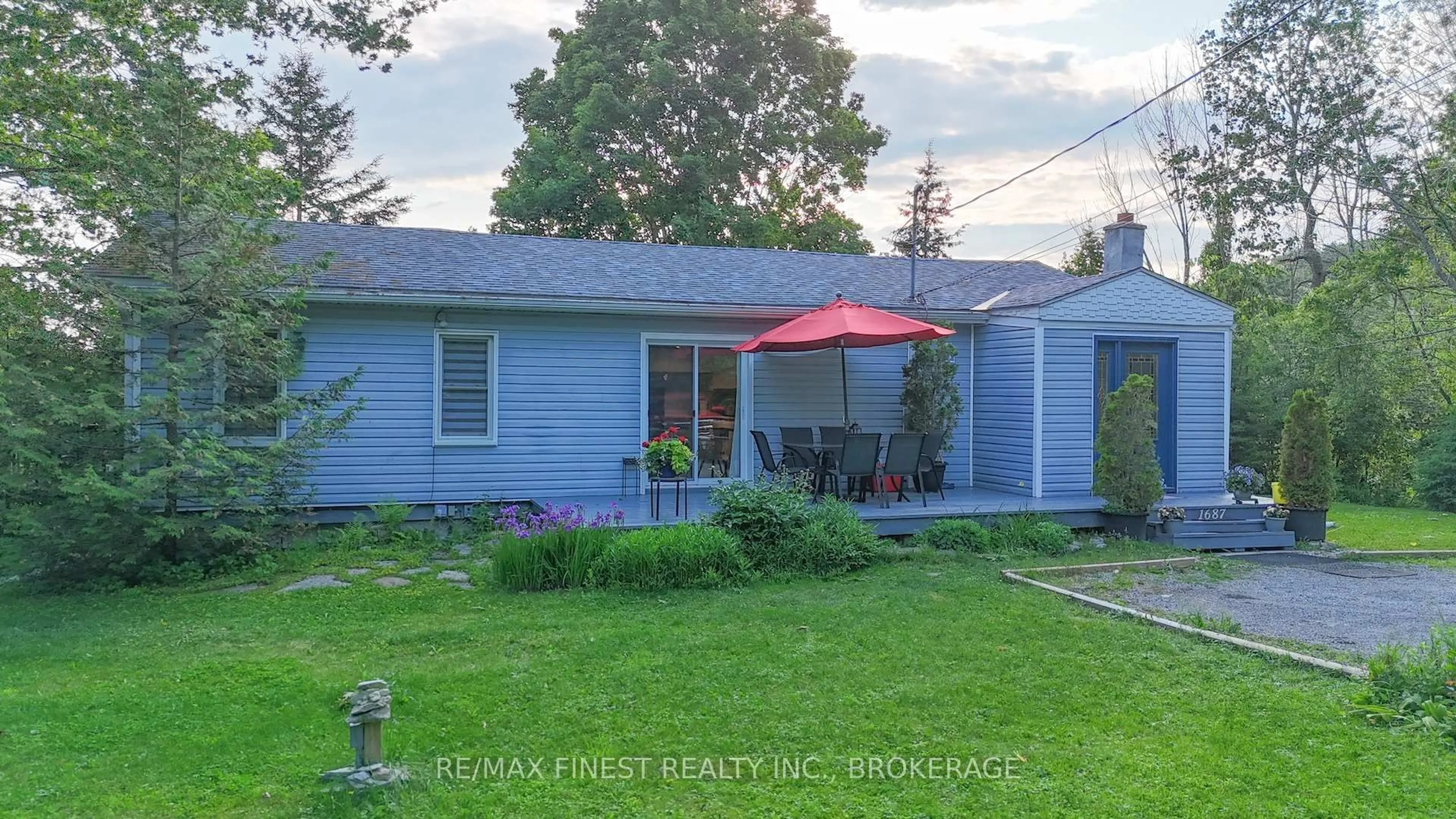A pic from outside/outdoor area/front of a property/back of a property/a pic from drone, street for 1687 Harten Lane, Kingston Ontario K7L 4V1