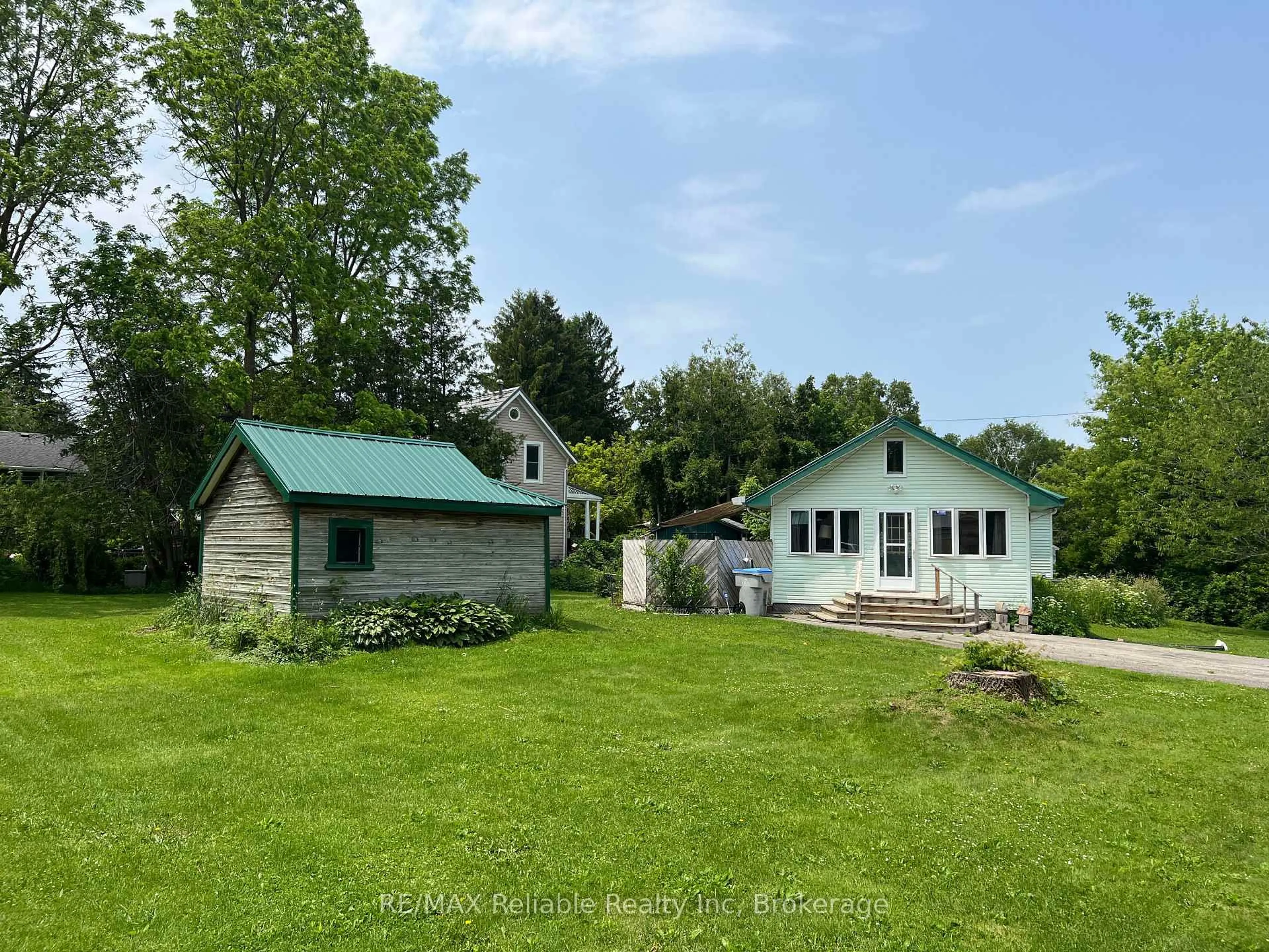 A pic from outside/outdoor area/front of a property/back of a property/a pic from drone, water/lake/river/ocean view for 83 North St, Central Huron Ontario N0M 1L0