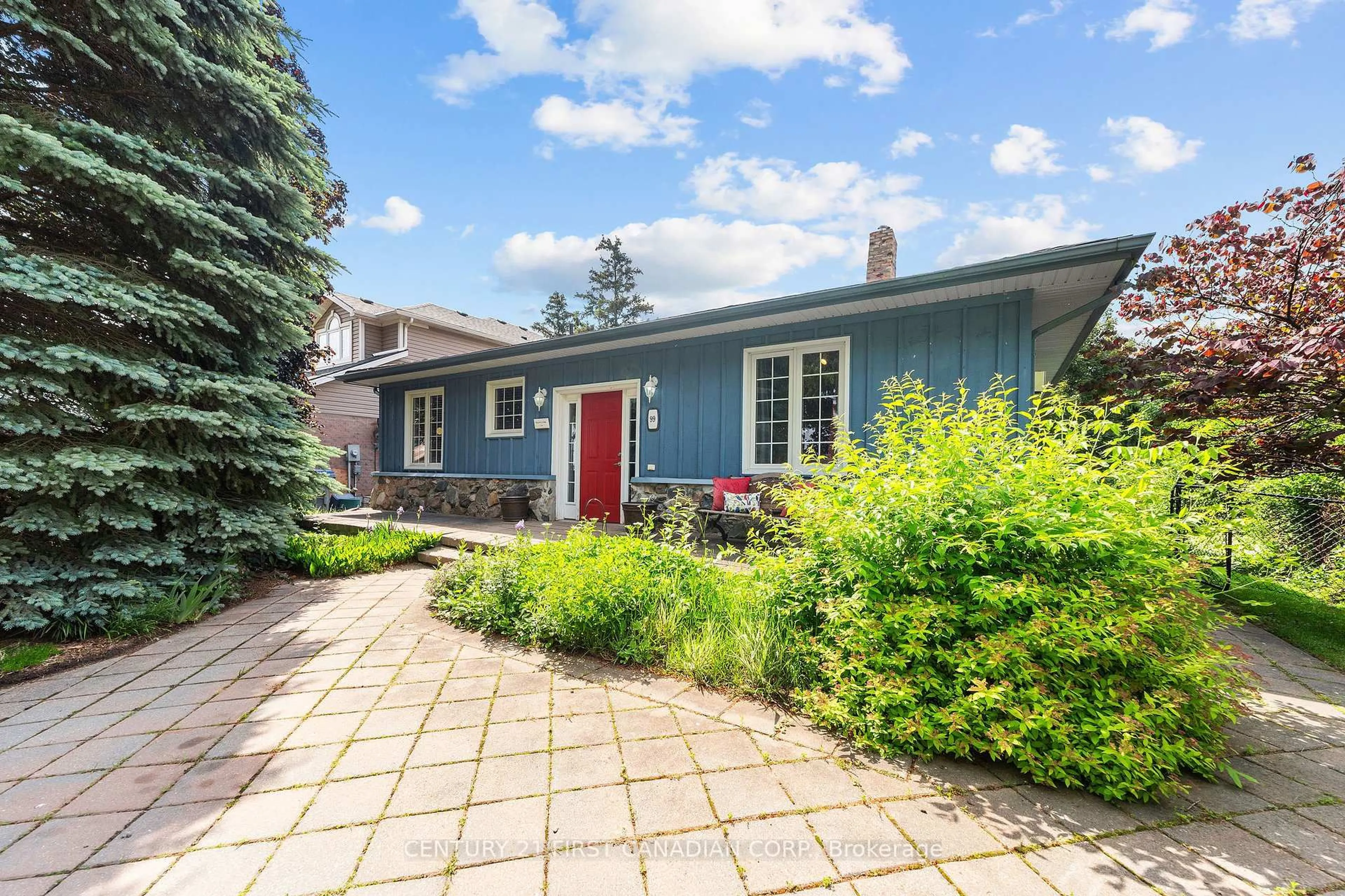 Patio, street for 99 Duchess Ave, Lucan Biddulph Ontario N0M 2J0