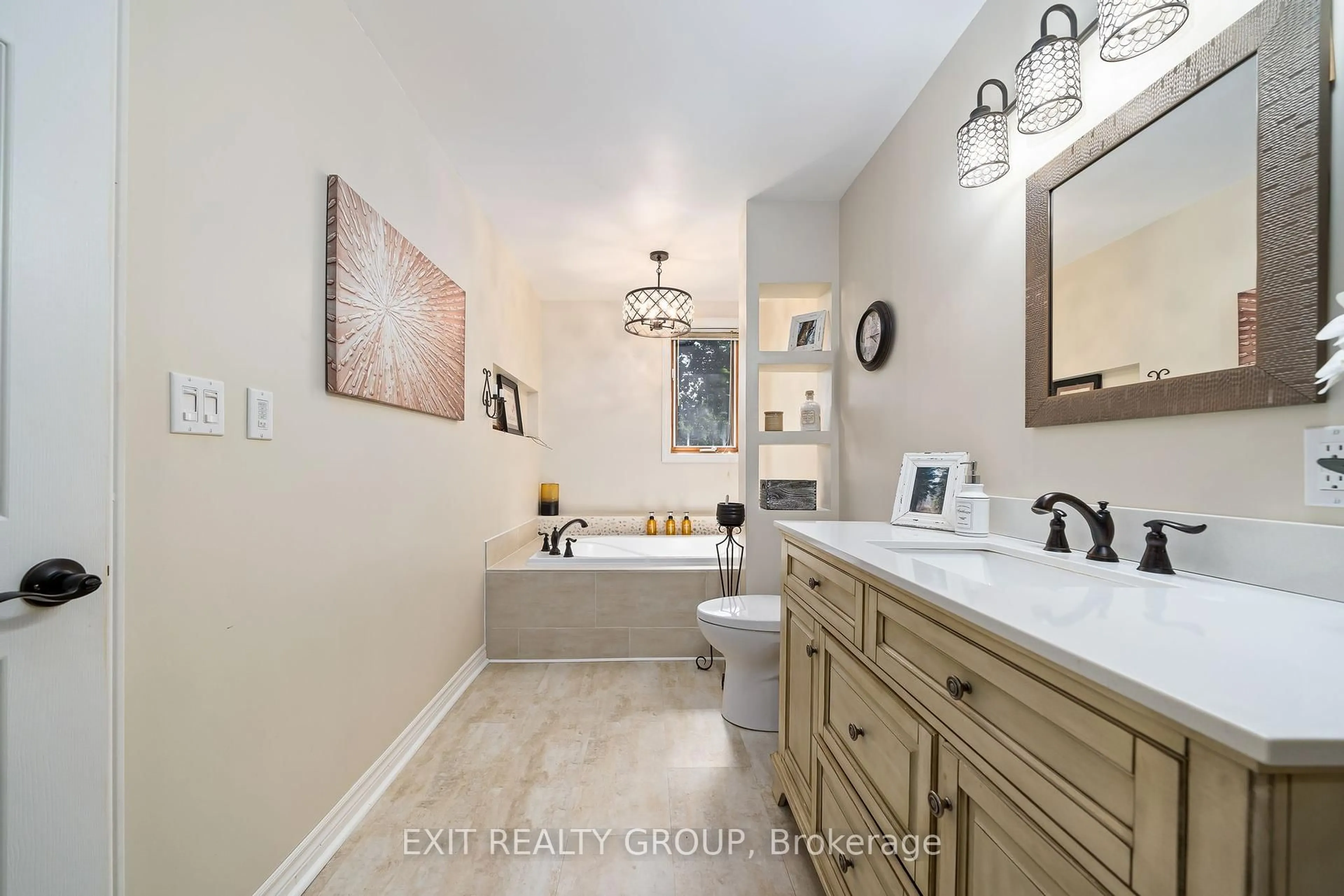 Contemporary bathroom, ceramic/tile floor for 168 Trillium Lane, Tweed Ontario K0K 3J0