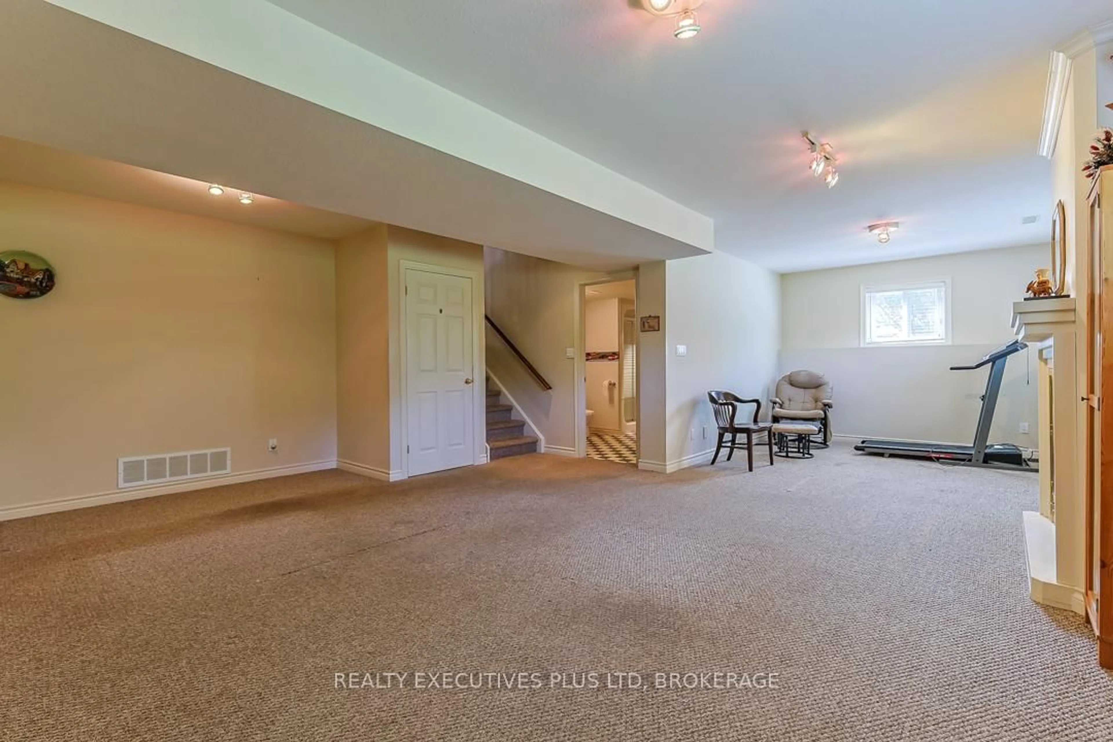 A pic of a room for 1496 BARRON Rd, Thorold Ontario L2G 4E8