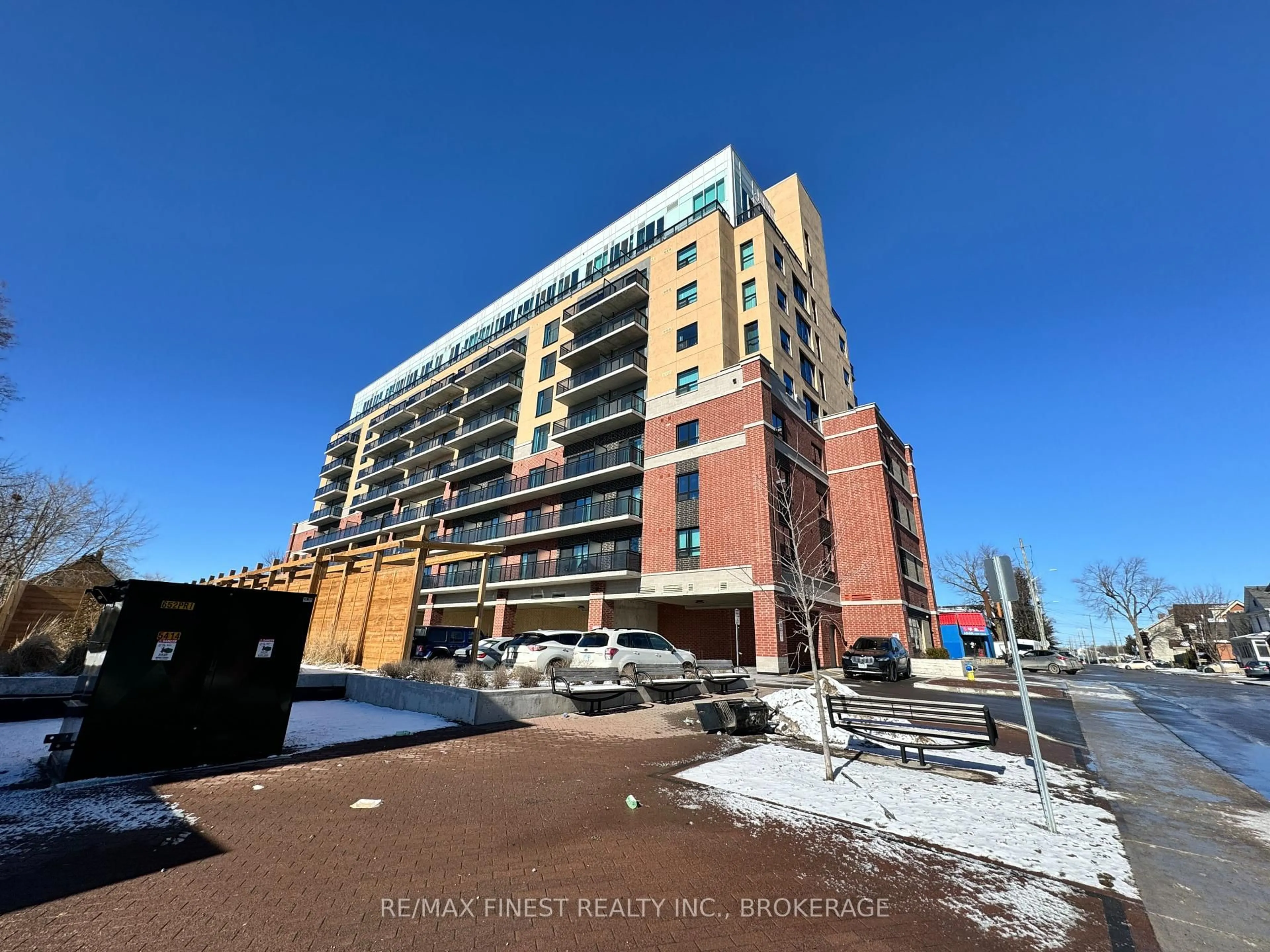 A pic from outside/outdoor area/front of a property/back of a property/a pic from drone, unknown for 652 Princess St #711, Kingston Ontario K7L 1E5