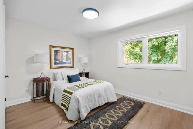 Additional property image - 15 Hardale Cres