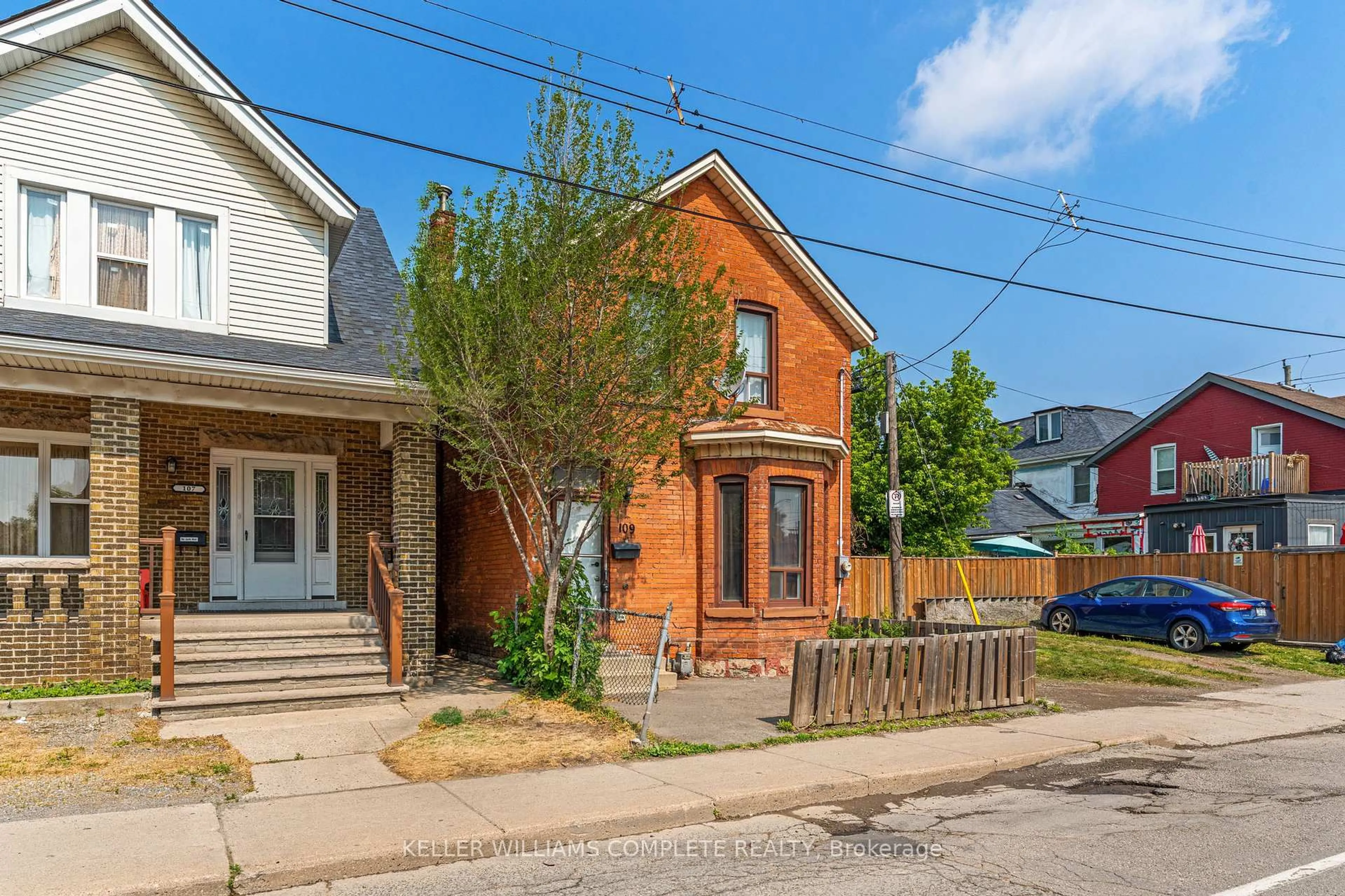 Home with brick exterior material, street for 109 Sanford Ave, Hamilton Ontario L8L 5Z1