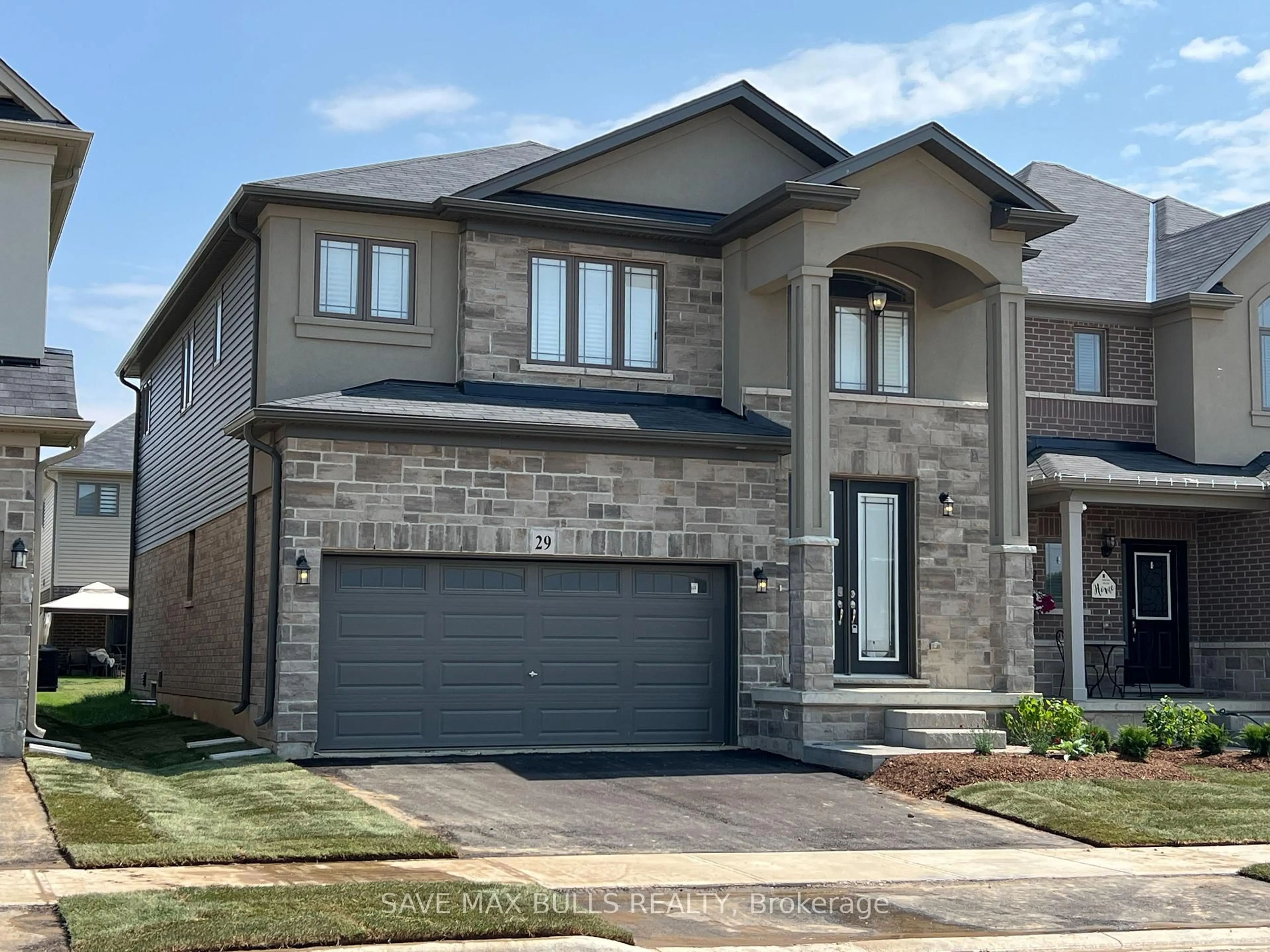 Home with brick exterior material, street for 29 Mair Ave, Brantford Ontario N3T 0T2