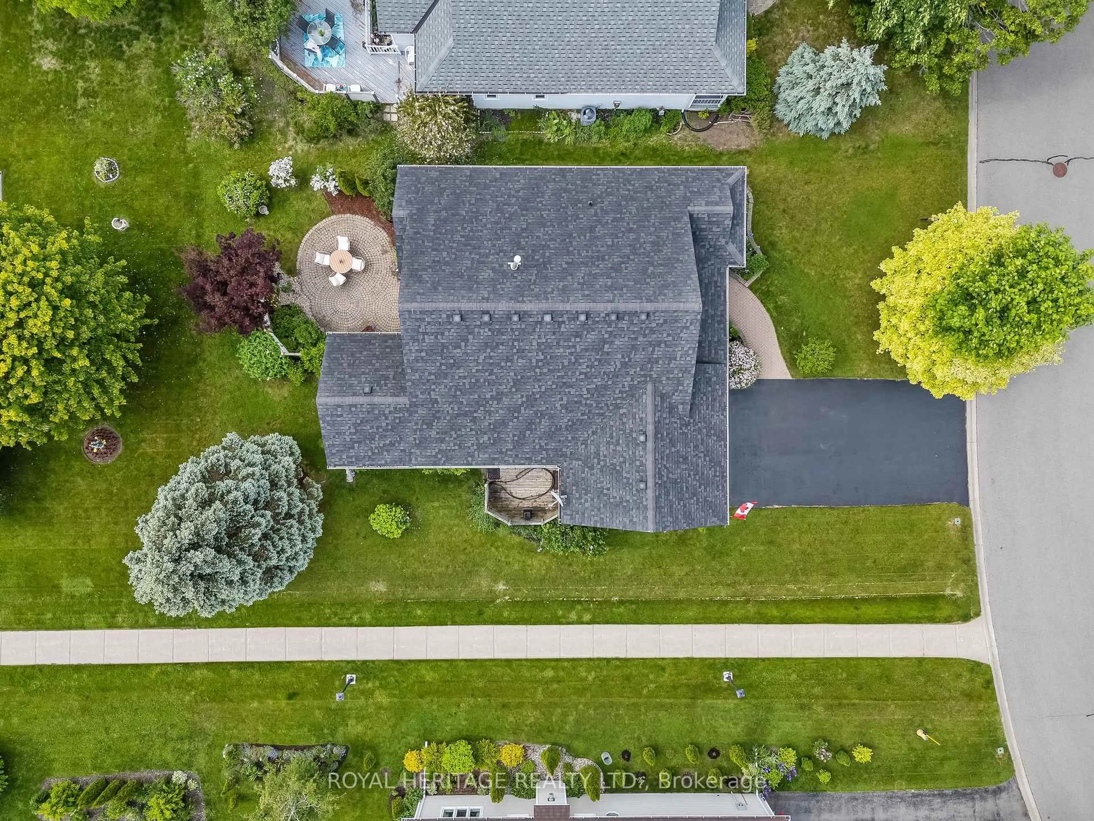 A pic from outside/outdoor area/front of a property/back of a property/a pic from drone, street for 16 Nesbitt Dr, Brighton Ontario K0K 1H0