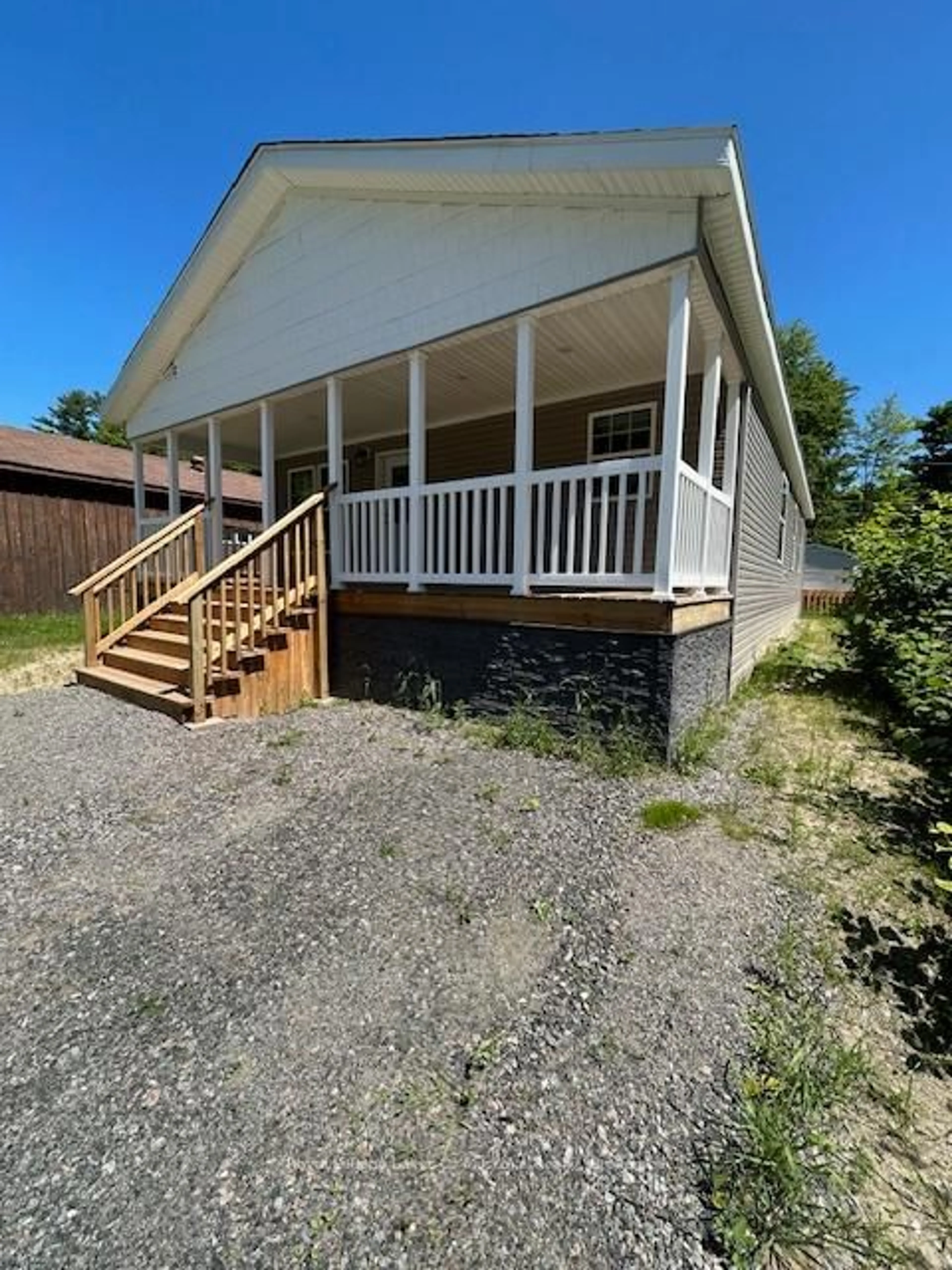 Unknown for 1701 HIGHWAY 11 #6, Gravenhurst Ontario P0E 1G0