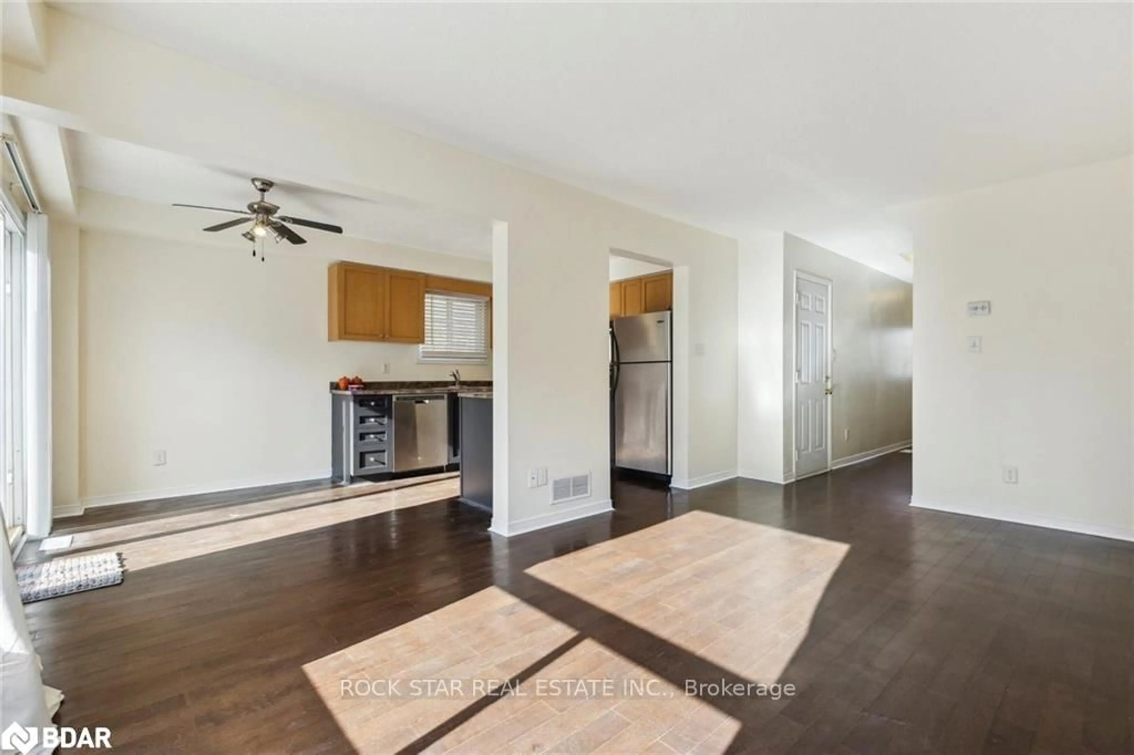 A pic of a room for 19 Isabella St, Kitchener Ontario N2E 4J9