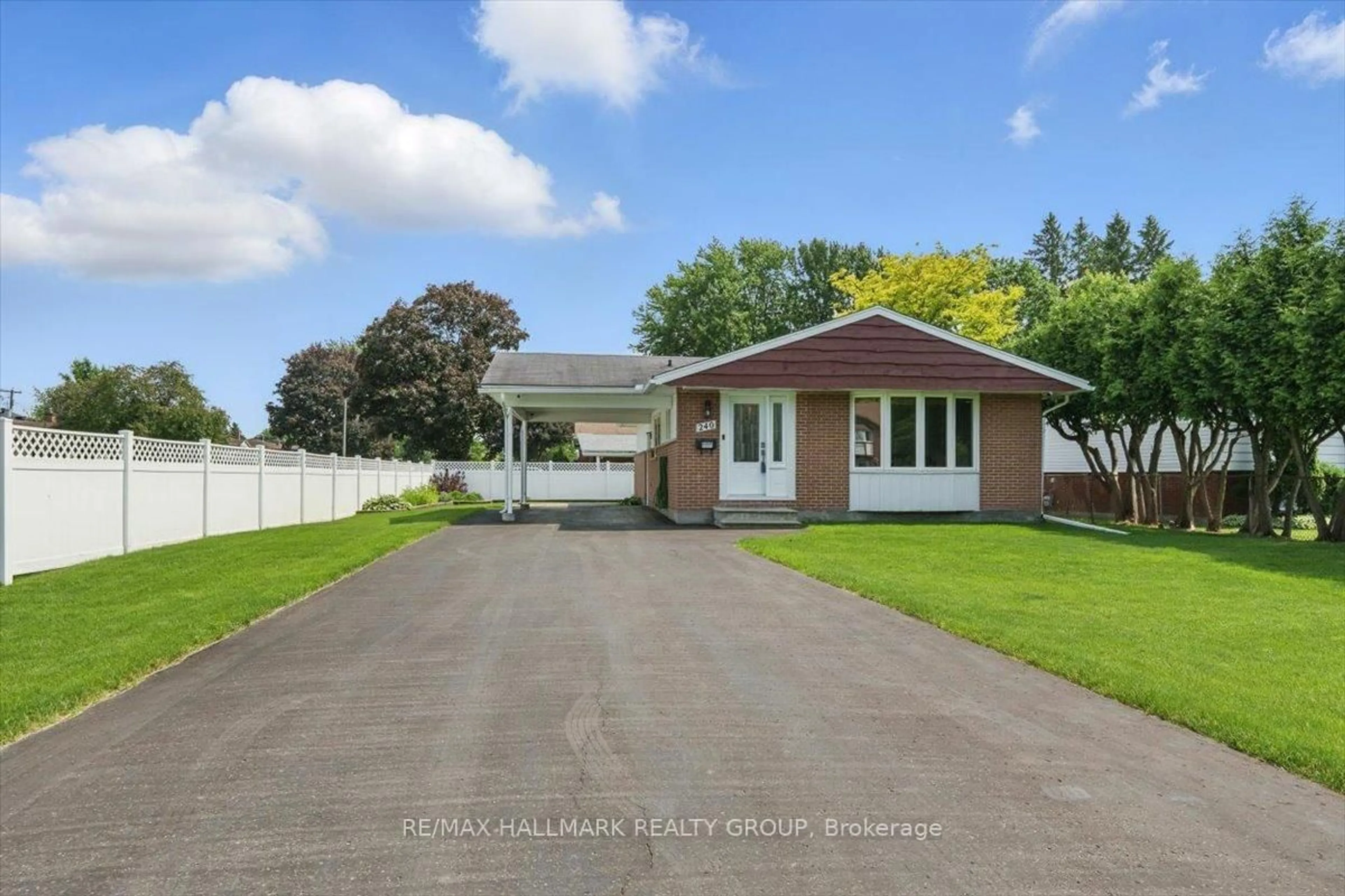 Home with vinyl exterior material, street for 240 Kennedy Lane, Orleans Ontario K1E 1G7