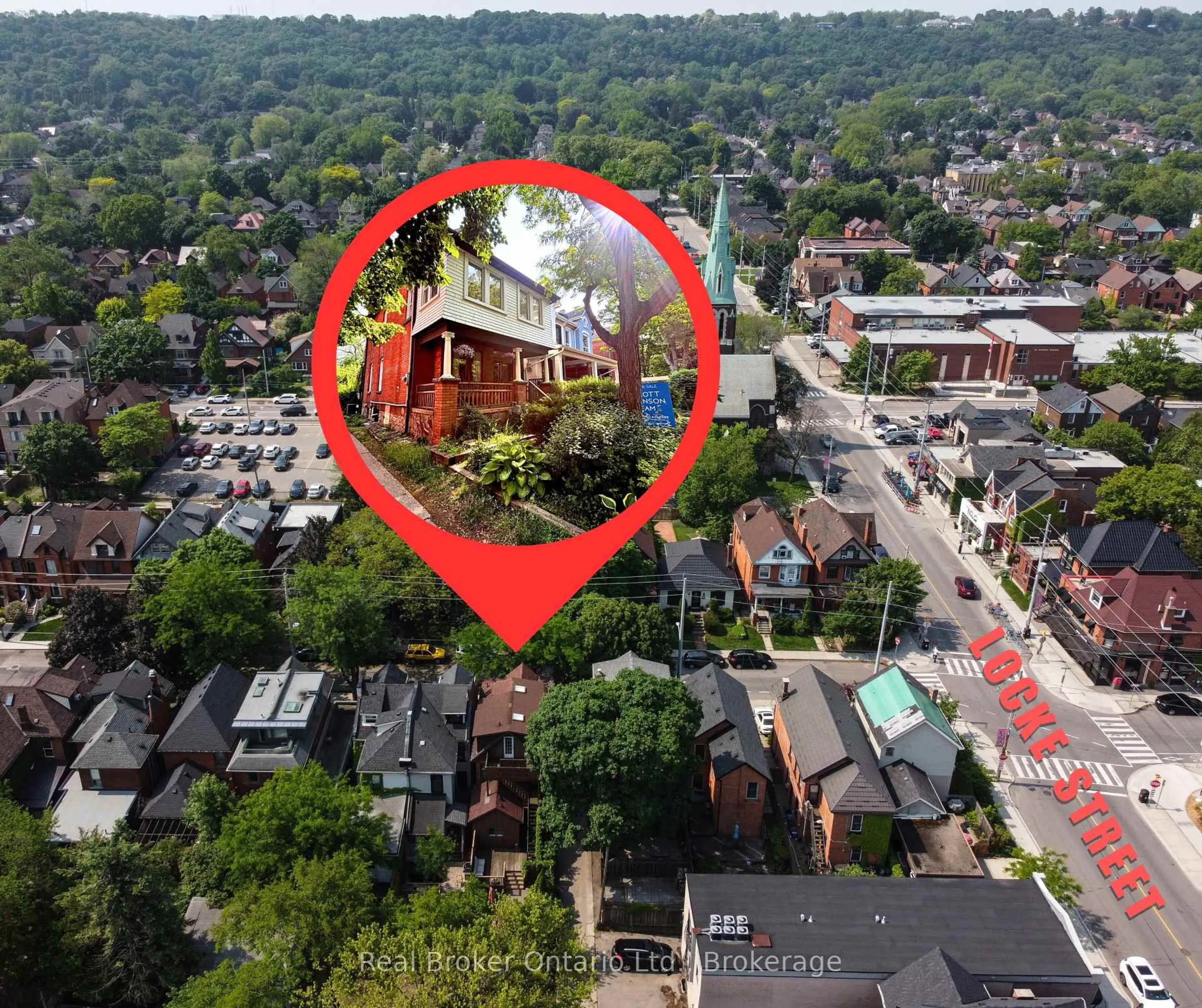 A pic from outside/outdoor area/front of a property/back of a property/a pic from drone, city buildings view from balcony for 300 Charlton Ave, Hamilton Ontario L8P 2E5