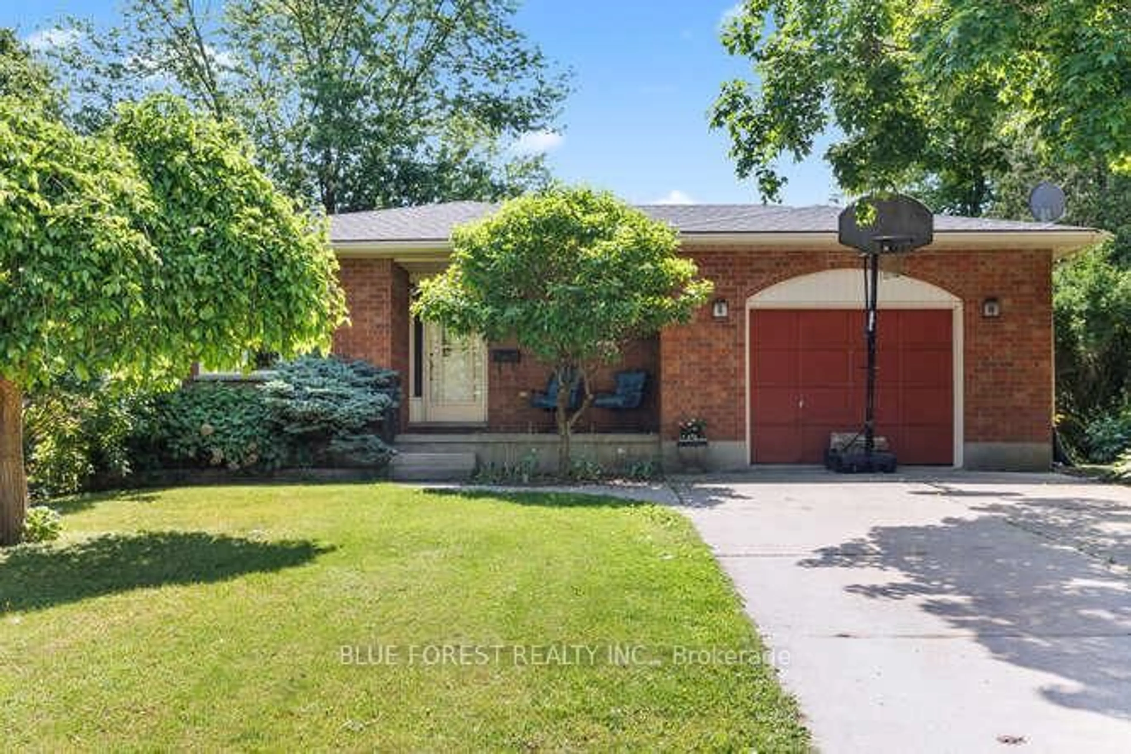 Home with brick exterior material, street for 112 Elgin Ave, Southwest Middlesex Ontario N0L 1M0