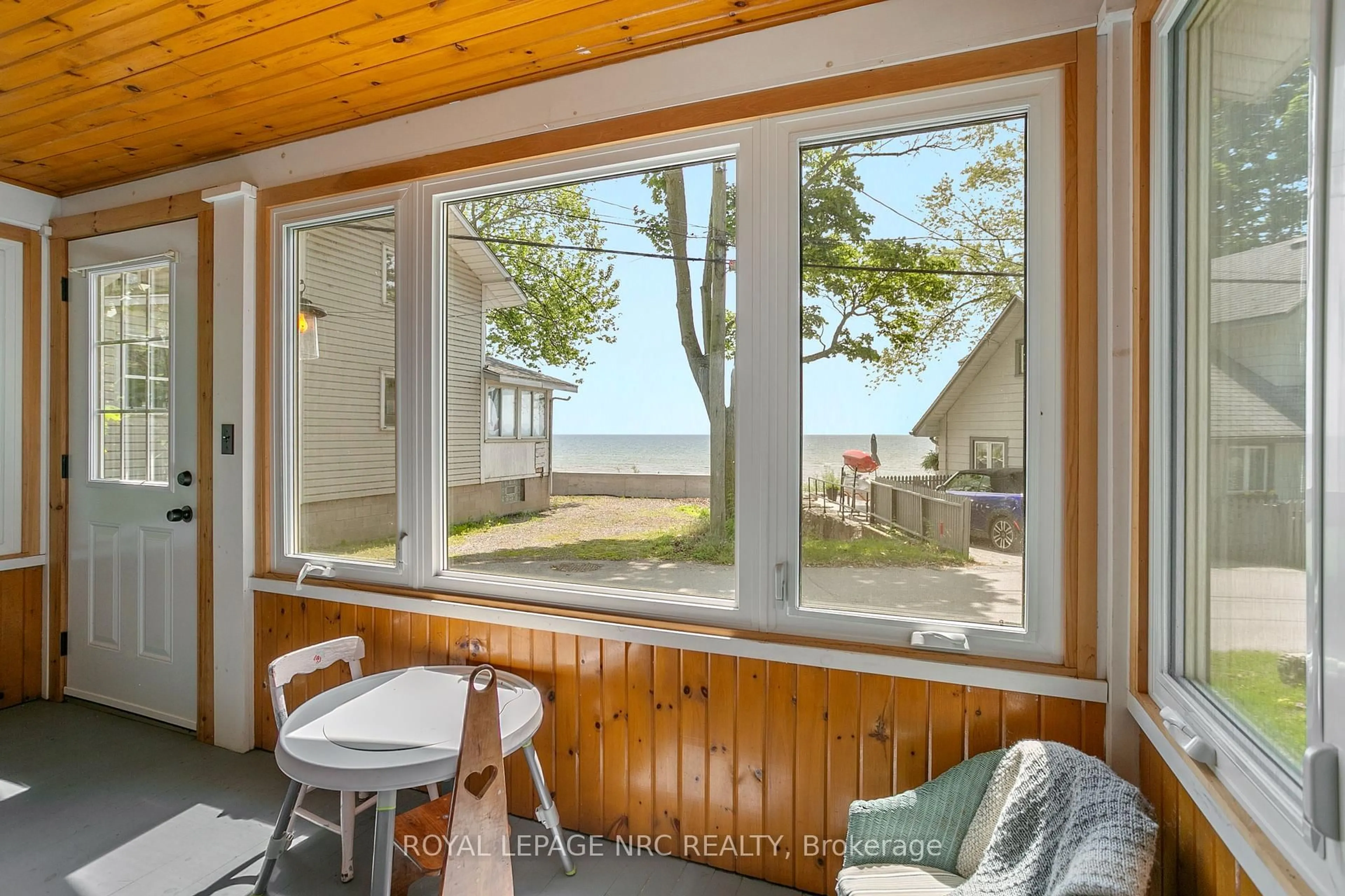 Patio, water/lake/river/ocean view for 3786 Terrace Lane, Fort Erie Ontario L0S 1B0