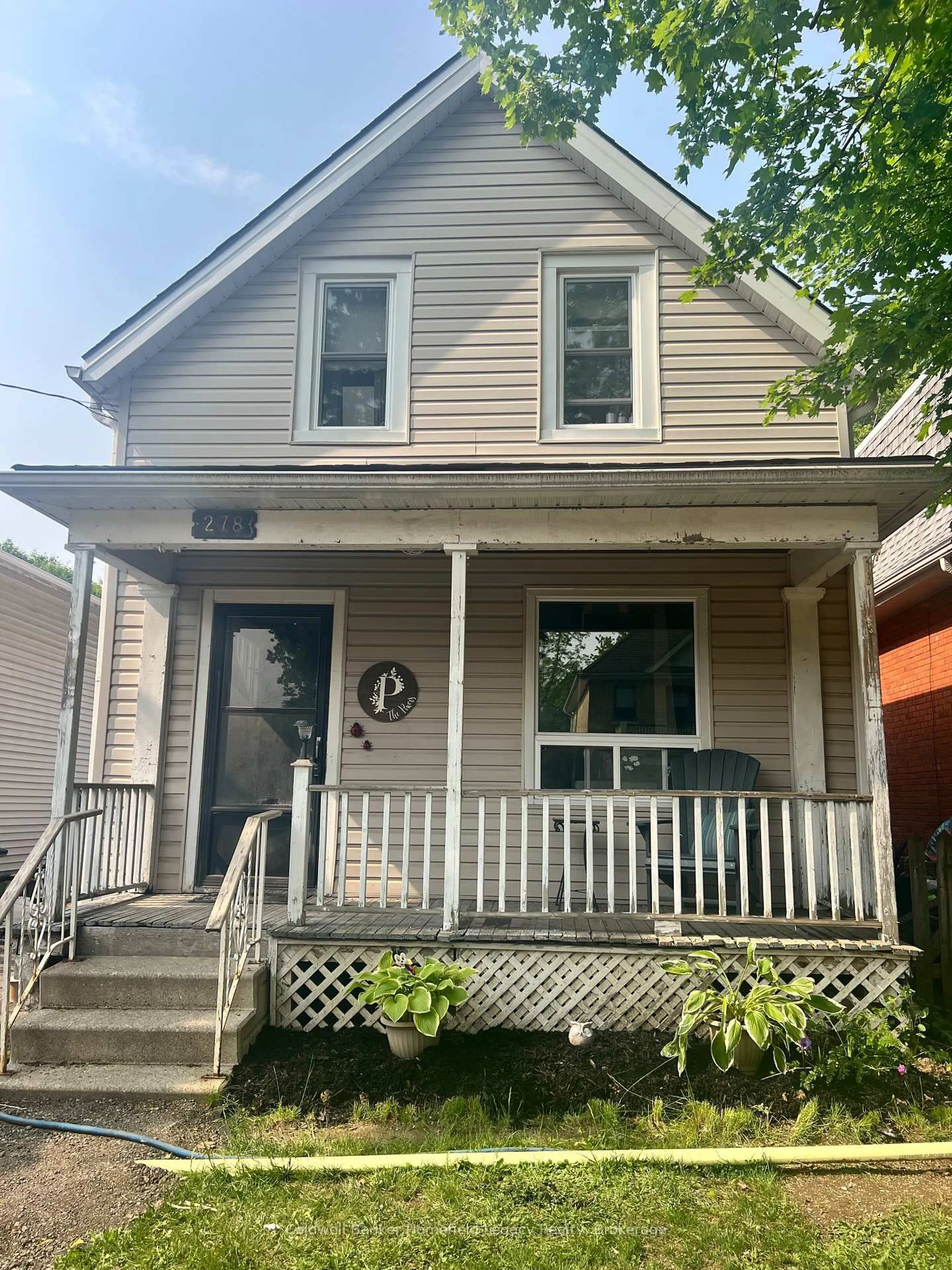 Home with vinyl exterior material, street for 278 Albert St, Stratford Ontario N5A 3K9