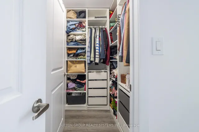 Additional image 12 of 460 Dundas St Unit 231