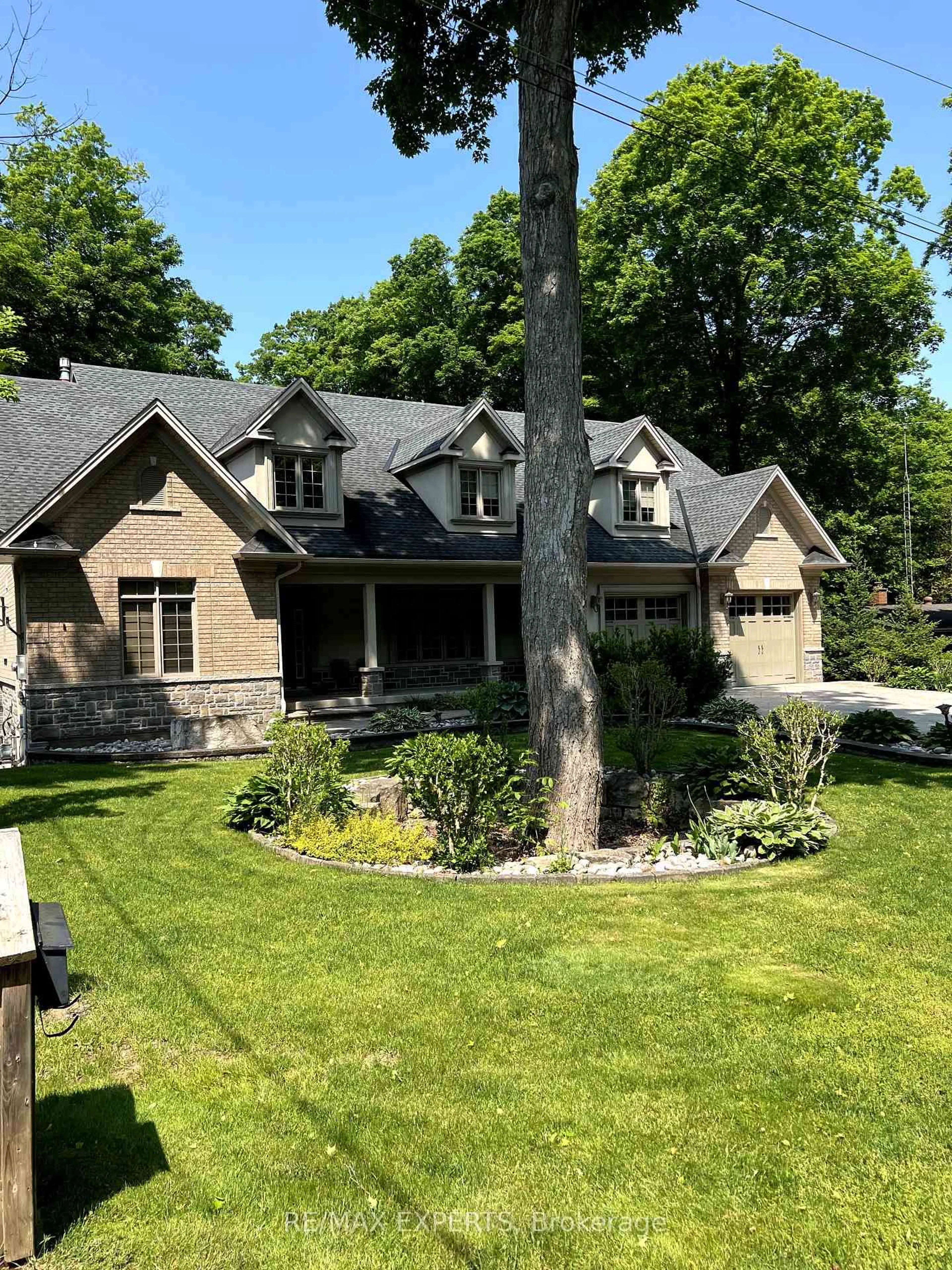 Home with brick exterior material, street for 431 Manley Cres, South Bruce Peninsula Ontario N0H 2G0