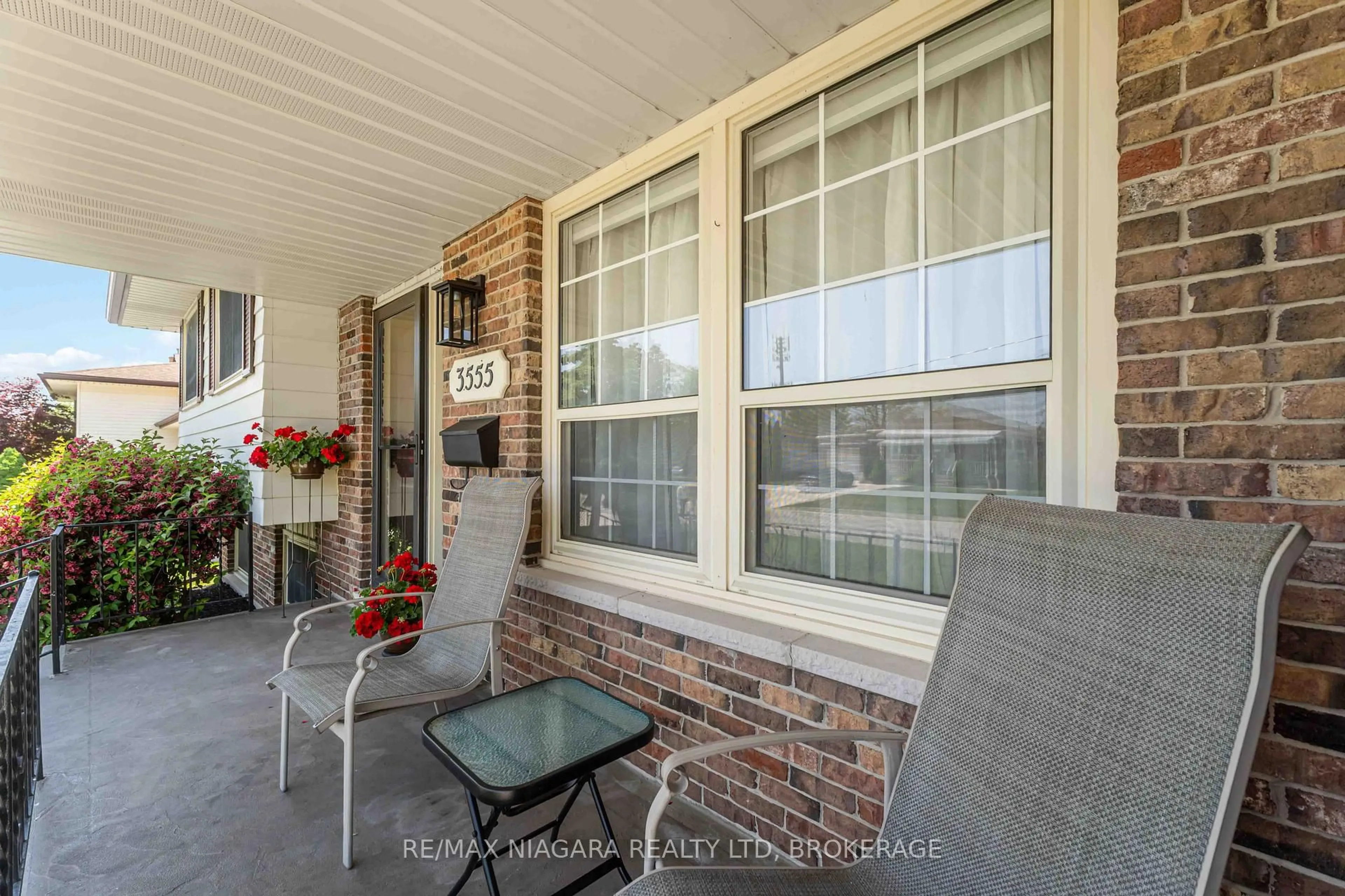 Patio, unknown for 3555 Rapids View Dr, Niagara Falls Ontario L2G 7M8